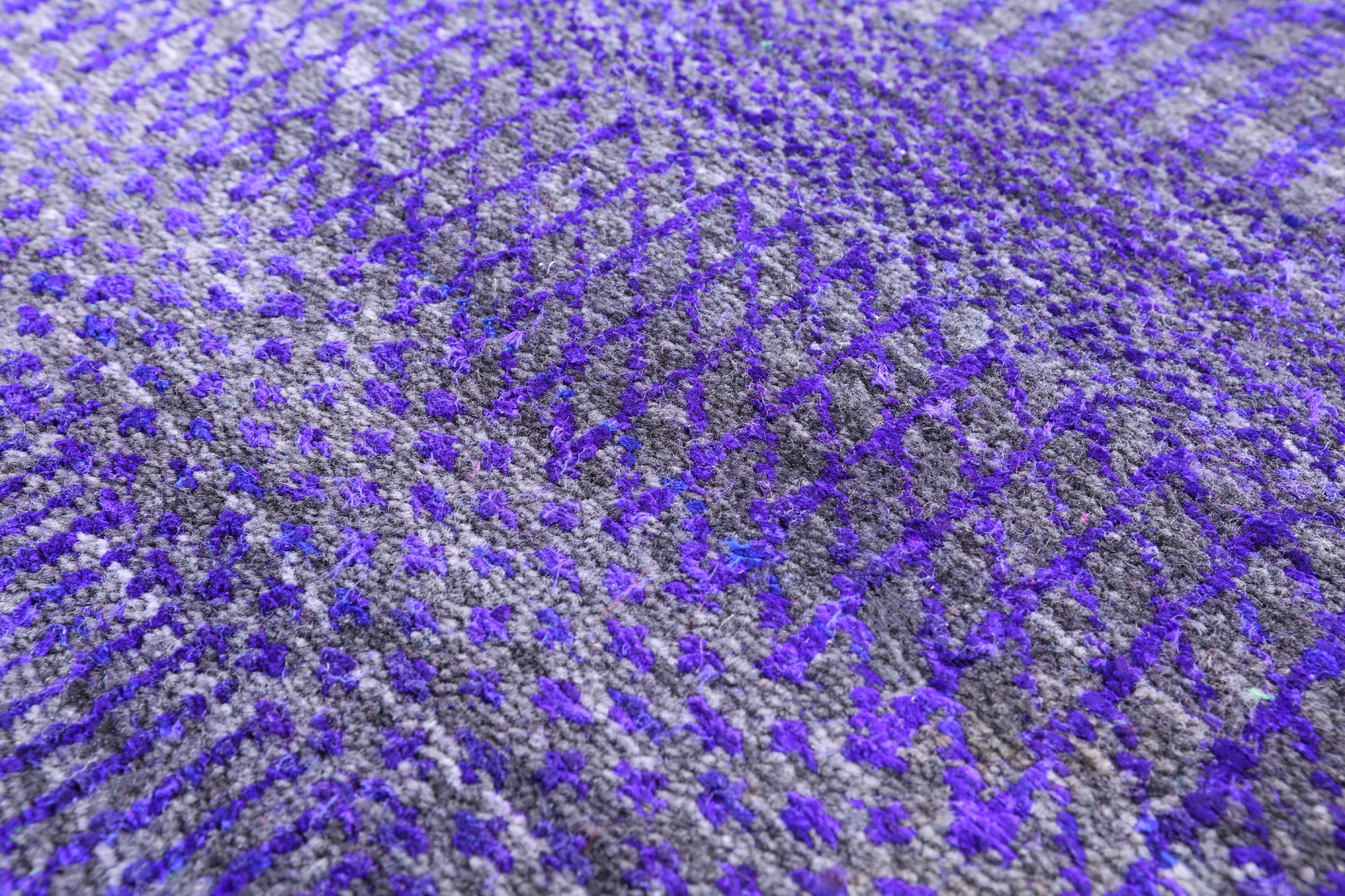 Purple Savannah Grass Handmade Wool & Silk Runner Rug - 2' 8" X 23' 6" - Golden Nile