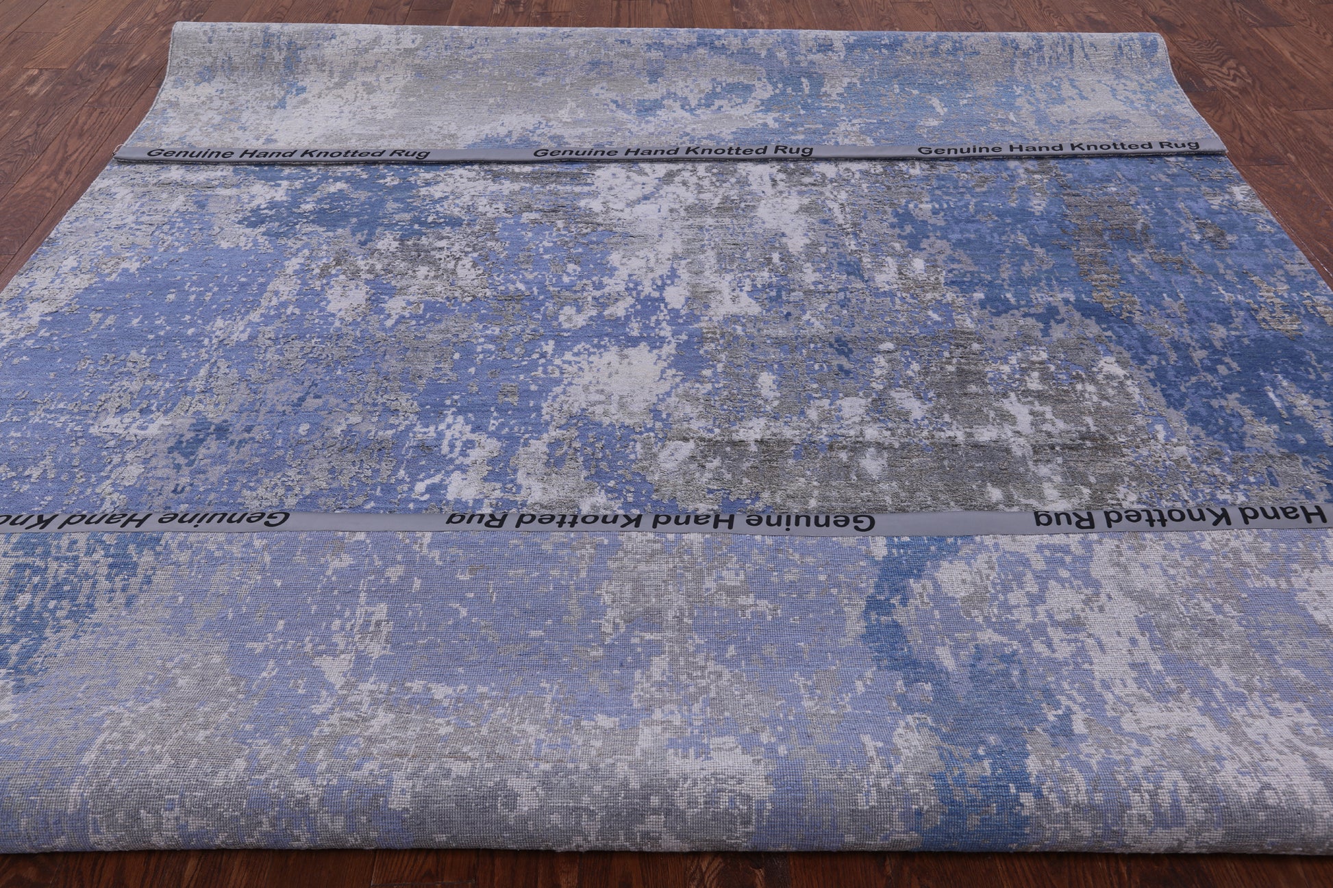 Modern Hand Knotted Wool & Silk Rug - 9' 0" X 12' 1" - Golden Nile