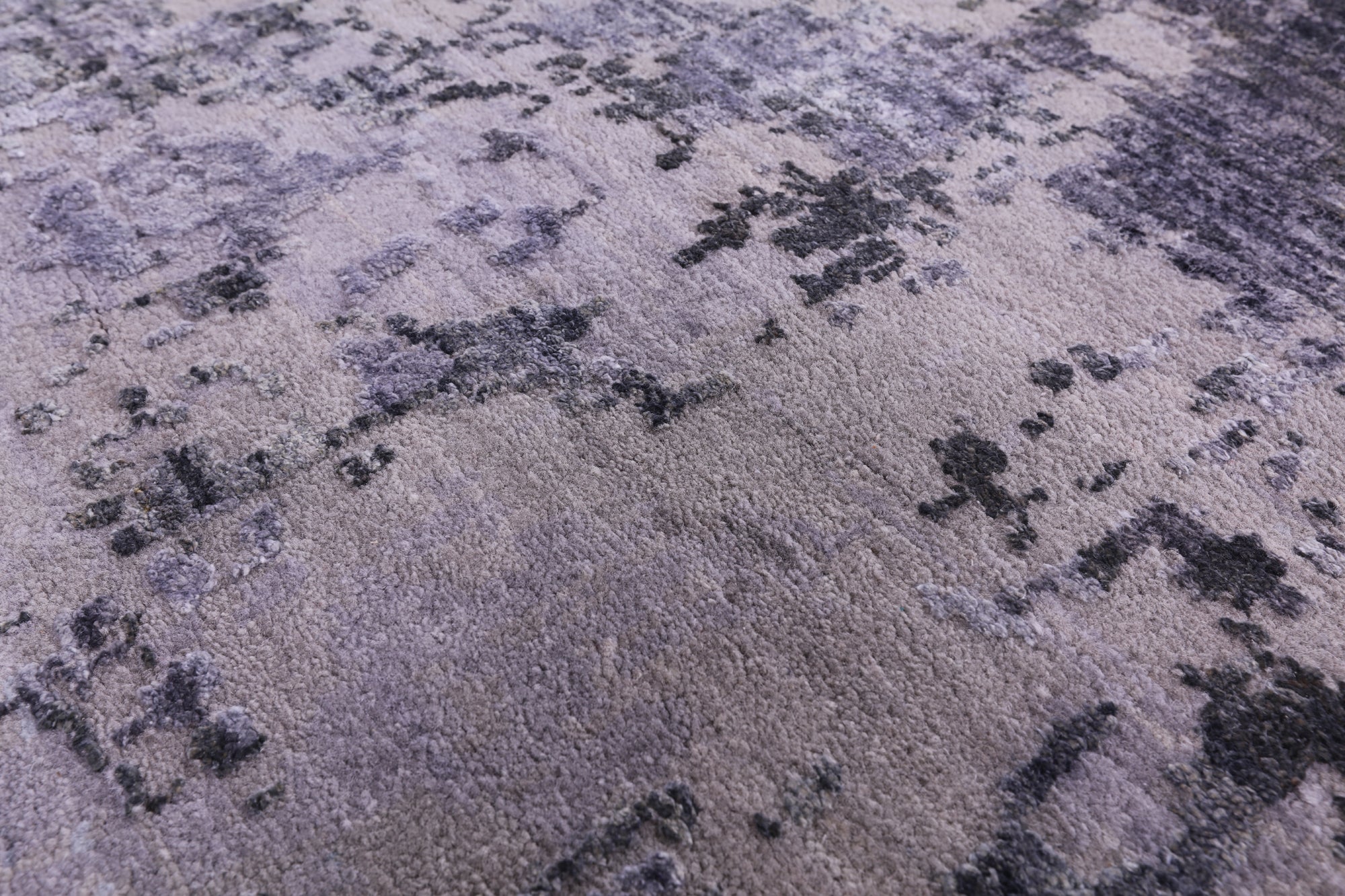 Abstract Modern Hand Knotted Wool & Silk Rug - 8' 10" X 12' 2" - Golden Nile