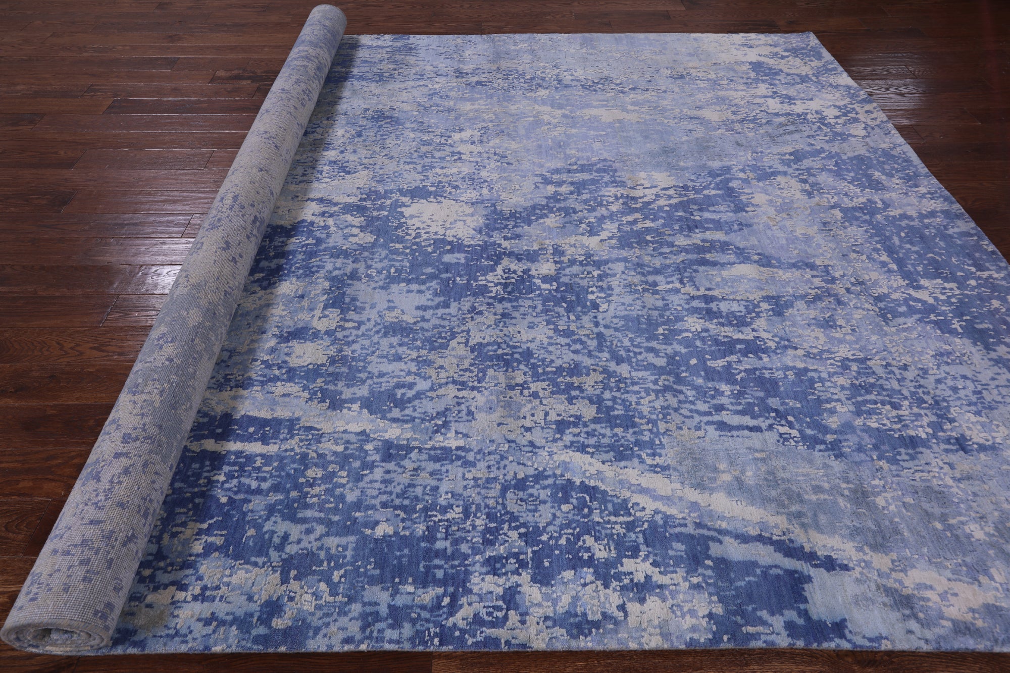 Abstract Modern Hand Knotted Wool & Silk Rug - 8' 10" X 12' 6" - Golden Nile