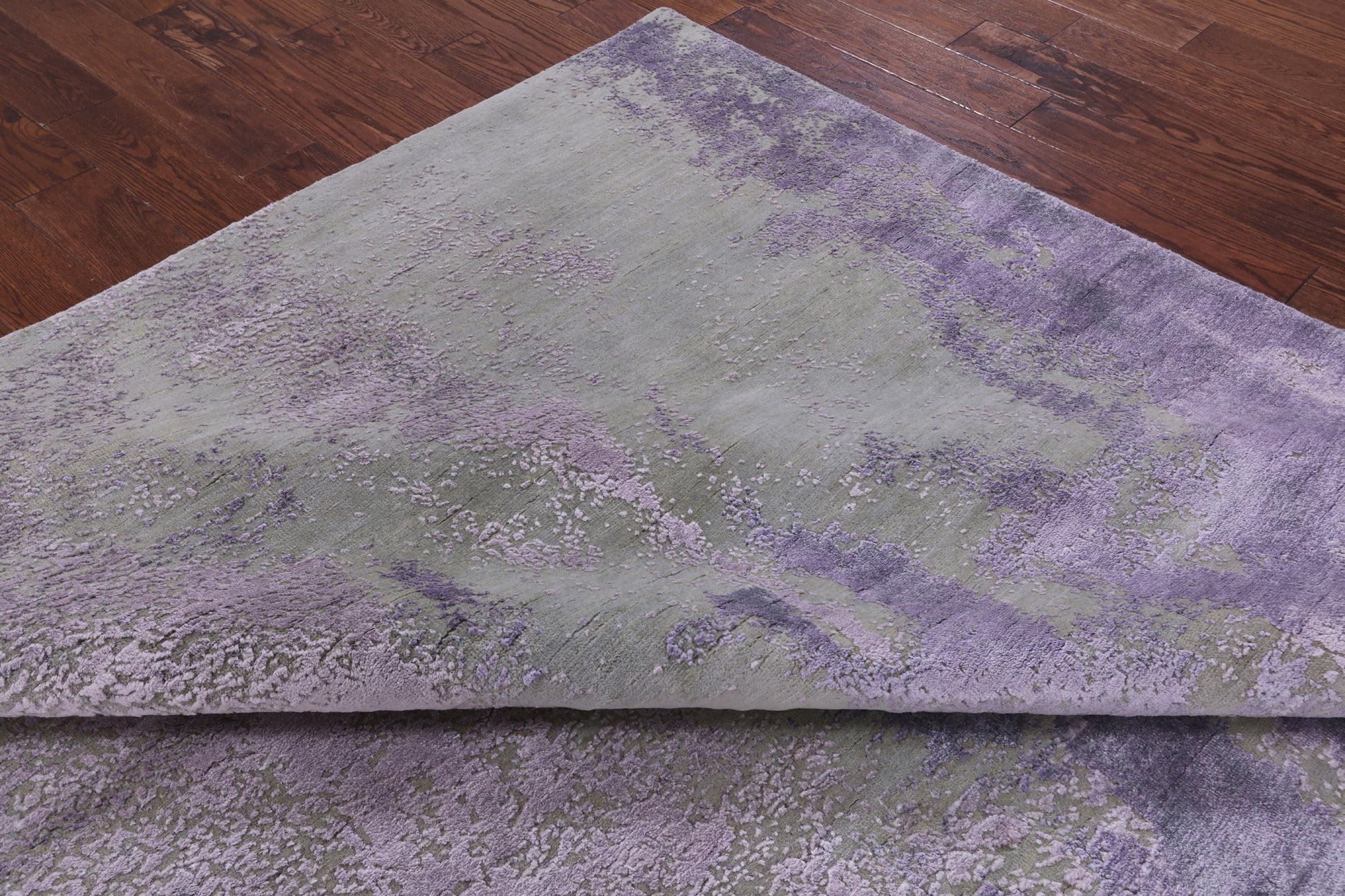 Modern Hand Knotted Wool & Silk Rug - 7' 11" X 10' 3" - Golden Nile