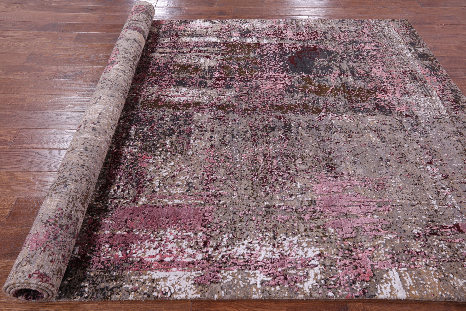 Abstract Modern Handmade Wool & Silk Rug - 6' 0" X 9' 1" - Golden Nile