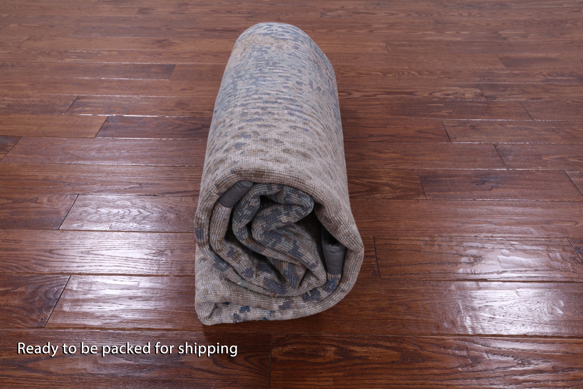 Animal Print Design Contemporary Hand Knotted Wool & Silk Rug - 5' 6" X 8' 3" - Golden Nile