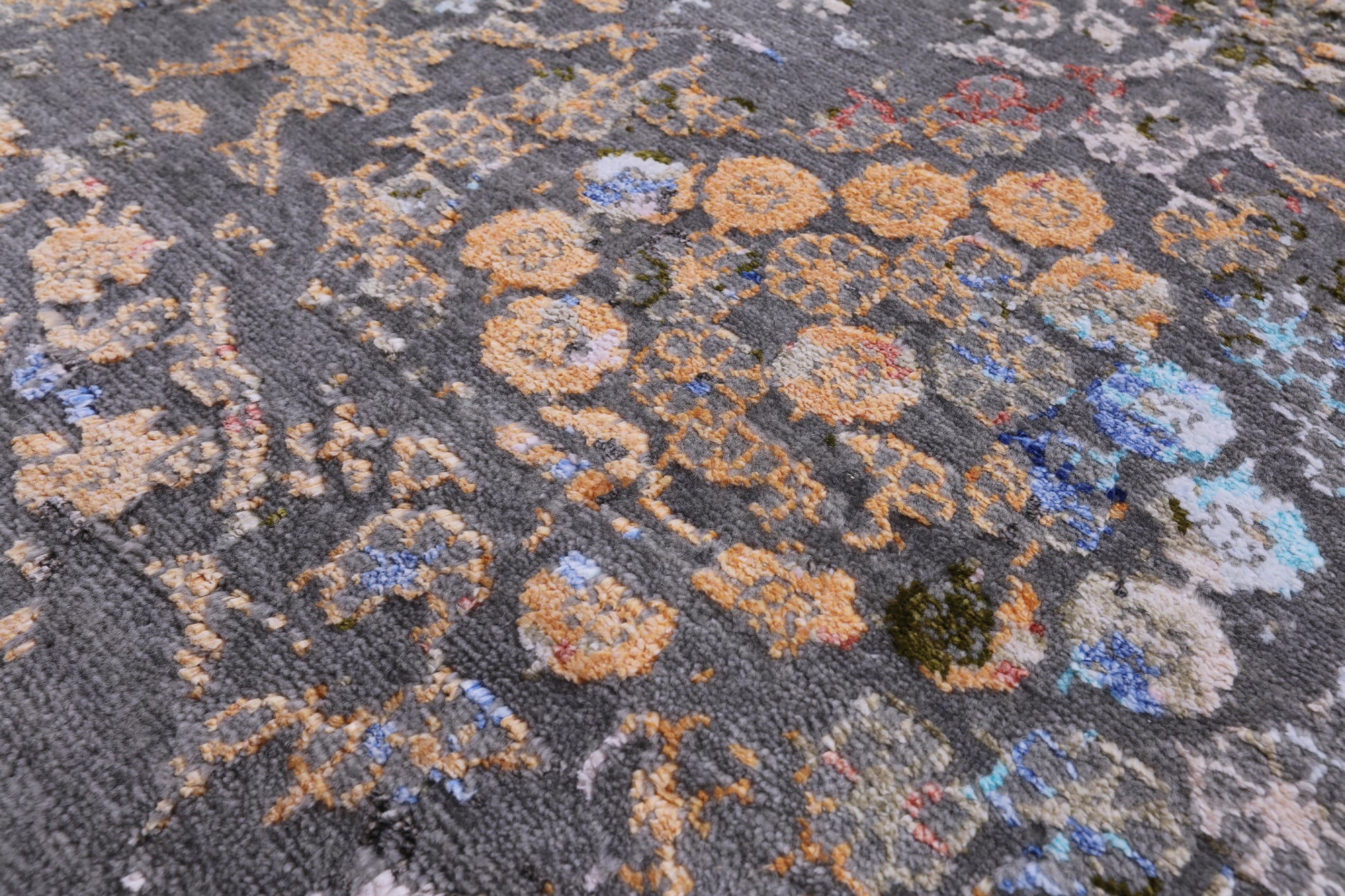 Modern Handmade Wool & Silk Rug - 8' 0" X 10' 4" - Golden Nile
