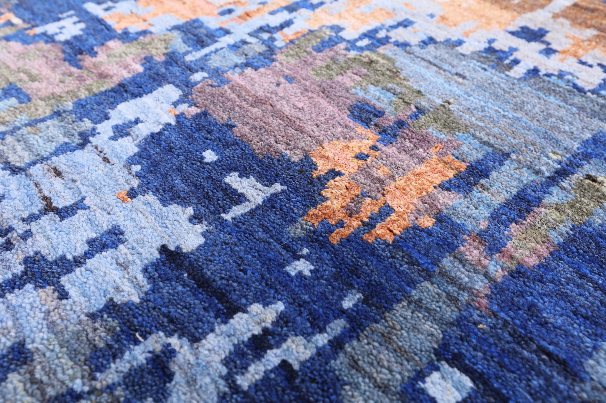 Abstract Contemporary Handmade Wool & Silk Rug - 9' 0" X 11' 11" - Golden Nile