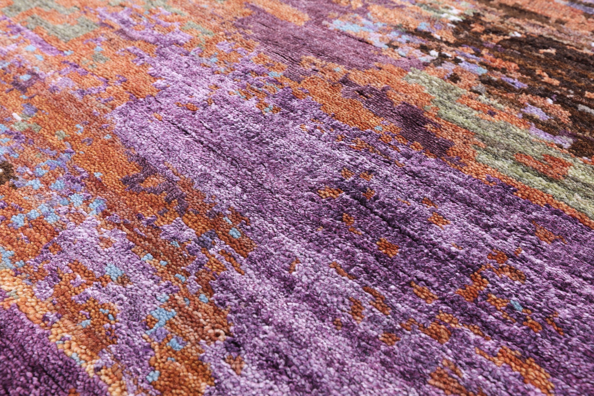 Abstract Contemporary Hand Knotted Wool & Silk Rug - 7' 10" X 10' 0" - Golden Nile