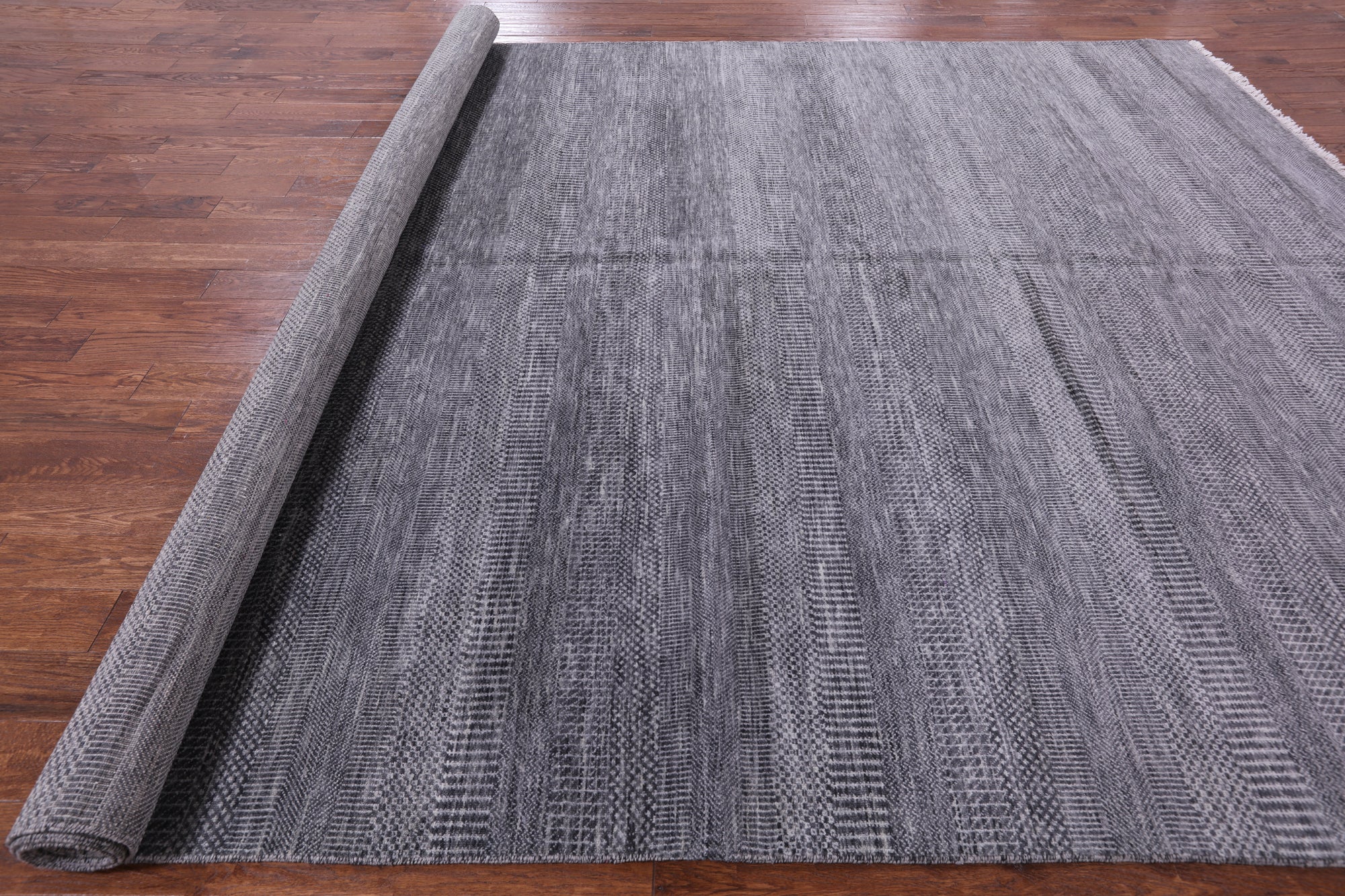 Grey Savannah Grass Hand Knotted Wool Rug - 10' 0" X 14' 4" - Golden Nile