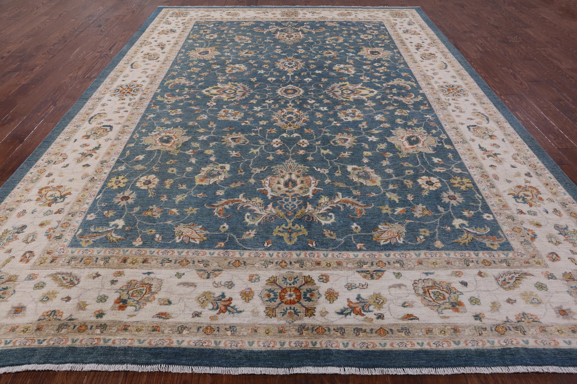 Peshawar Handmade Wool Rug - 9' 10" X 13' 8" - Golden Nile