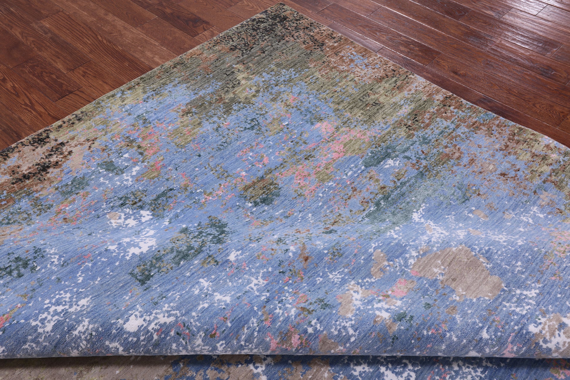 Abstract Modern Hand Knotted Wool & Silk Rug - 7' 11" X 10' 0" - Golden Nile