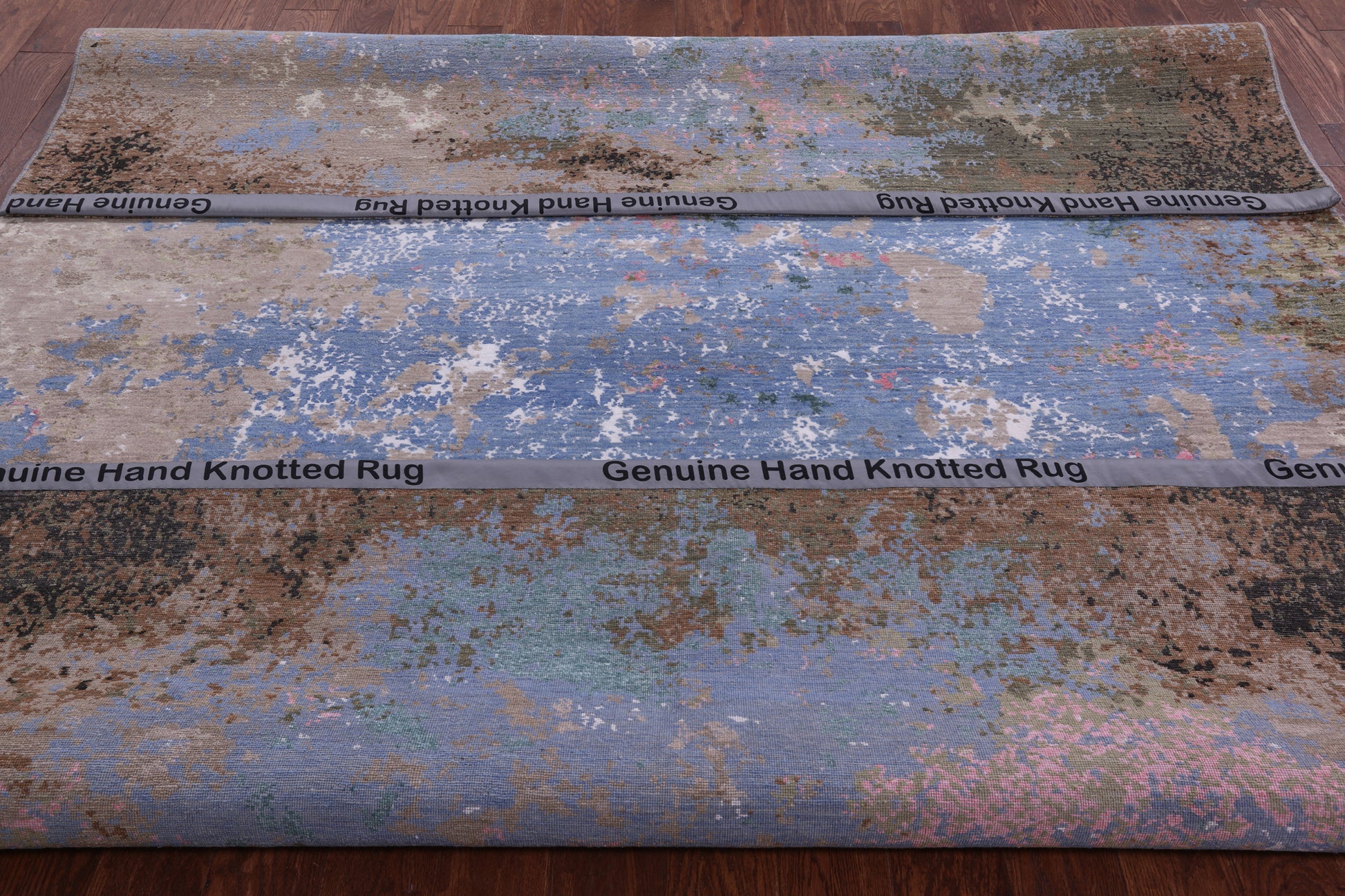 Abstract Modern Hand Knotted Wool & Silk Rug - 7' 11" X 10' 0" - Golden Nile