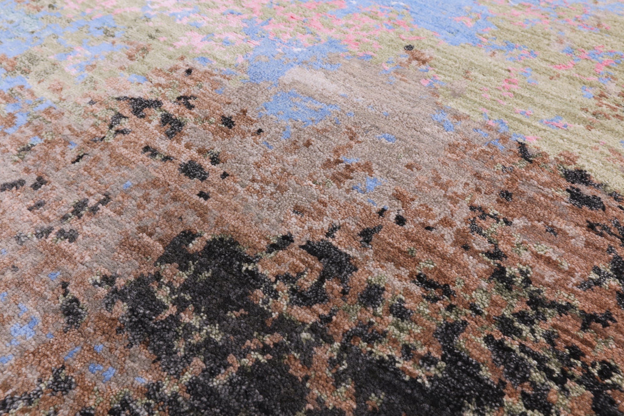 Abstract Modern Hand Knotted Wool & Silk Rug - 7' 11" X 10' 0" - Golden Nile