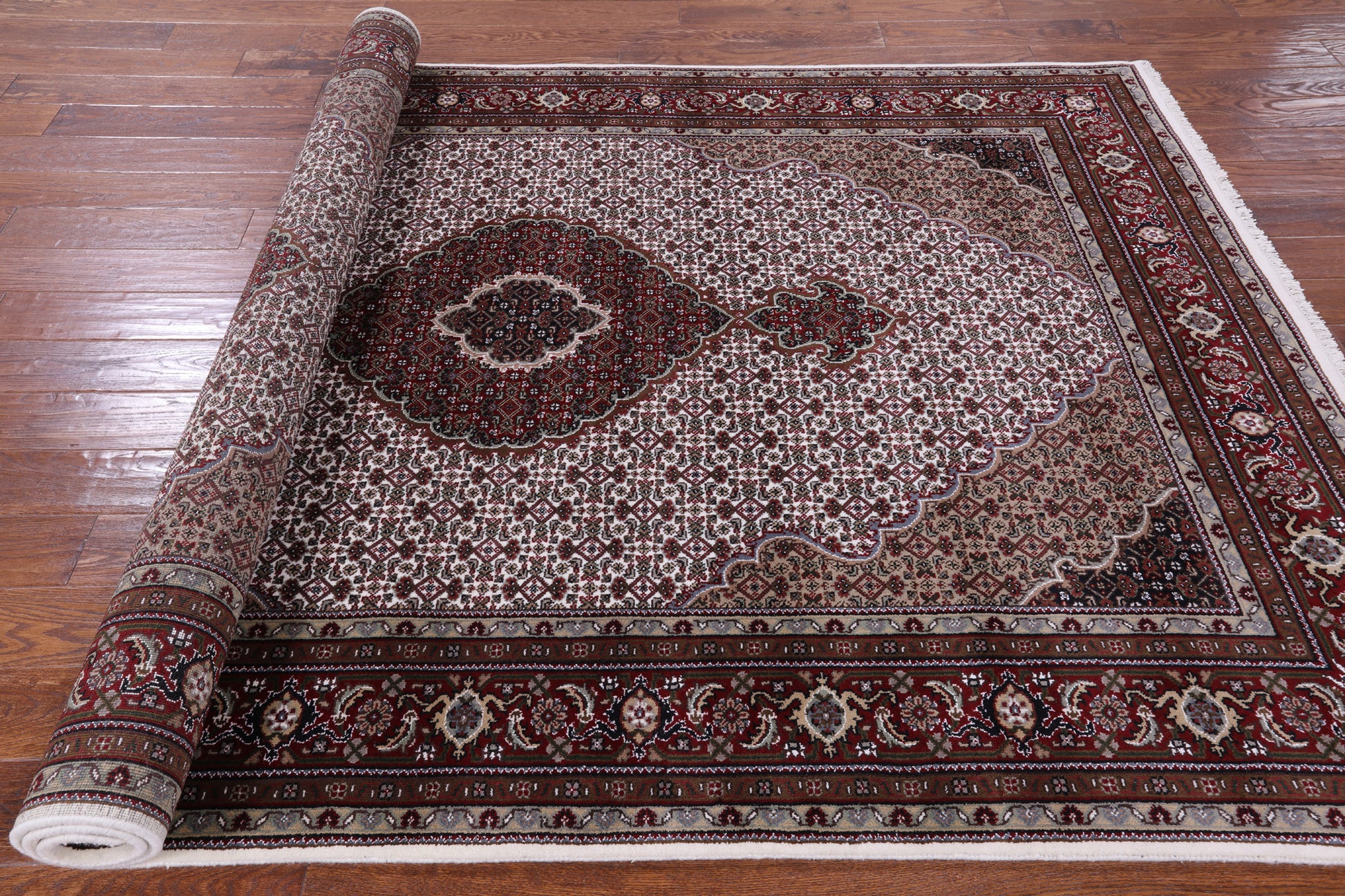Ivory Bijar Hand Knotted Wool & Silk Rug - 6' 1" X 9' 0" - Golden Nile