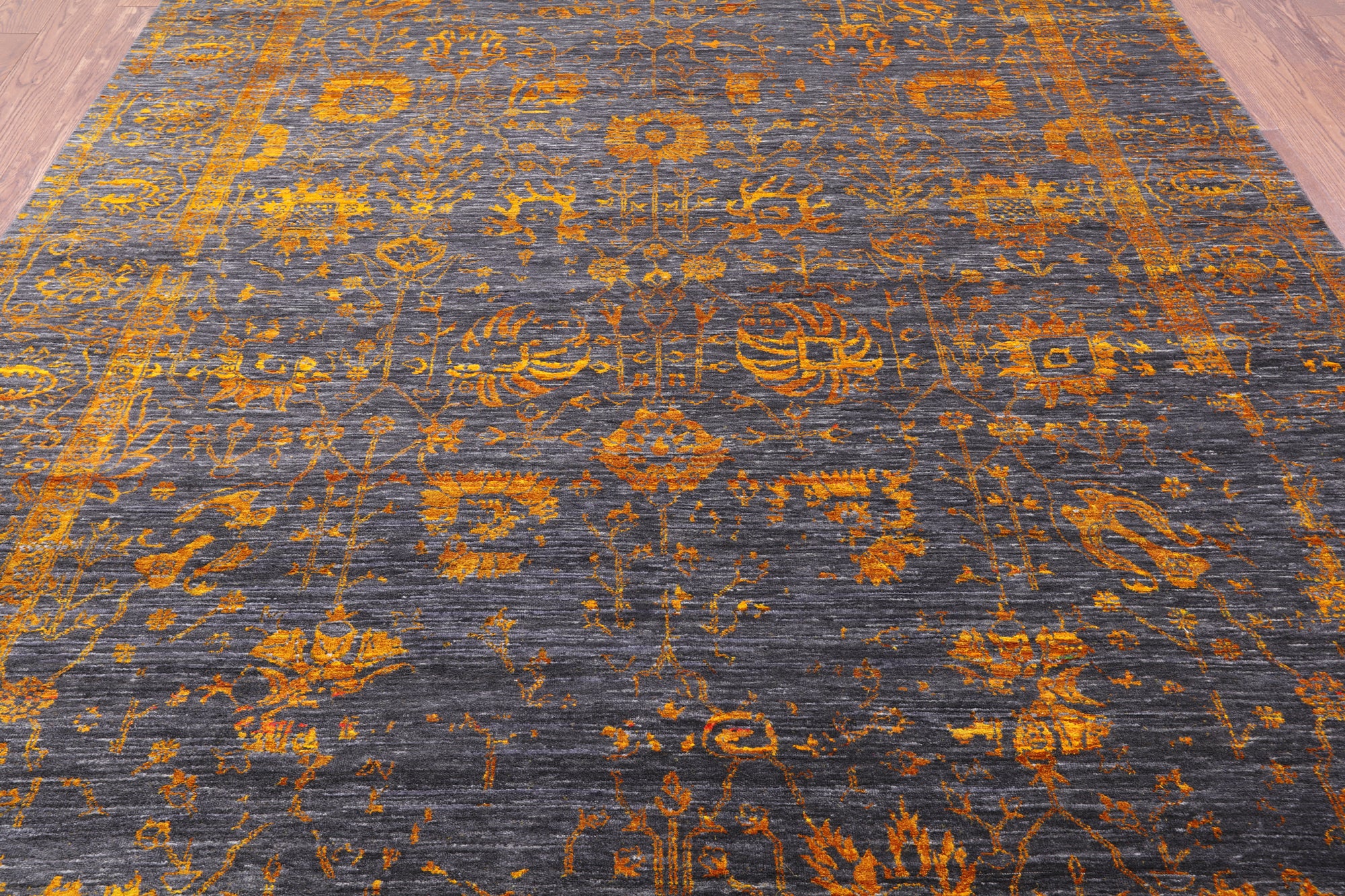 Grey Persian Hand Knotted Wool & Silk Rug - 7' 11" X 10' 3" - Golden Nile
