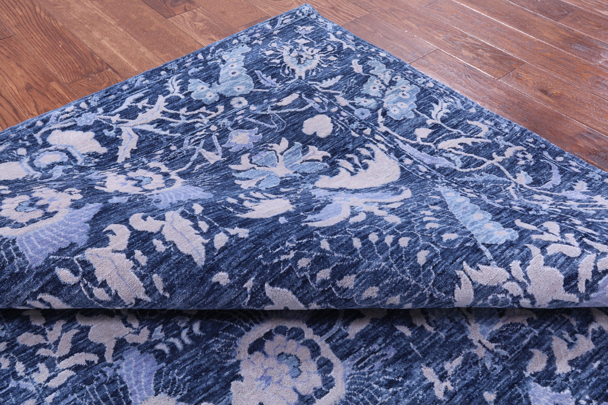 Blue Contemporary Hand Knotted Wool & Silk Rug - 6' 0" X 8' 11" - Golden Nile