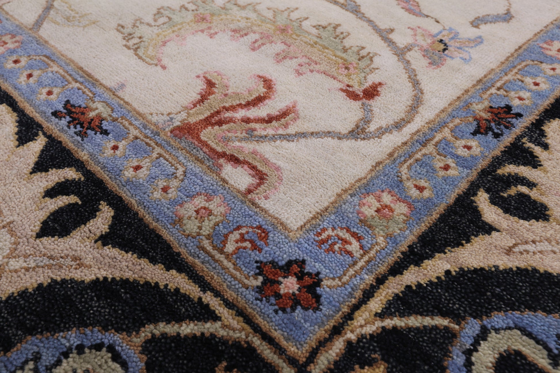Ivory Persian Tabriz Handmade Wool Rug - 7' 11" X 9' 10" - Golden Nile