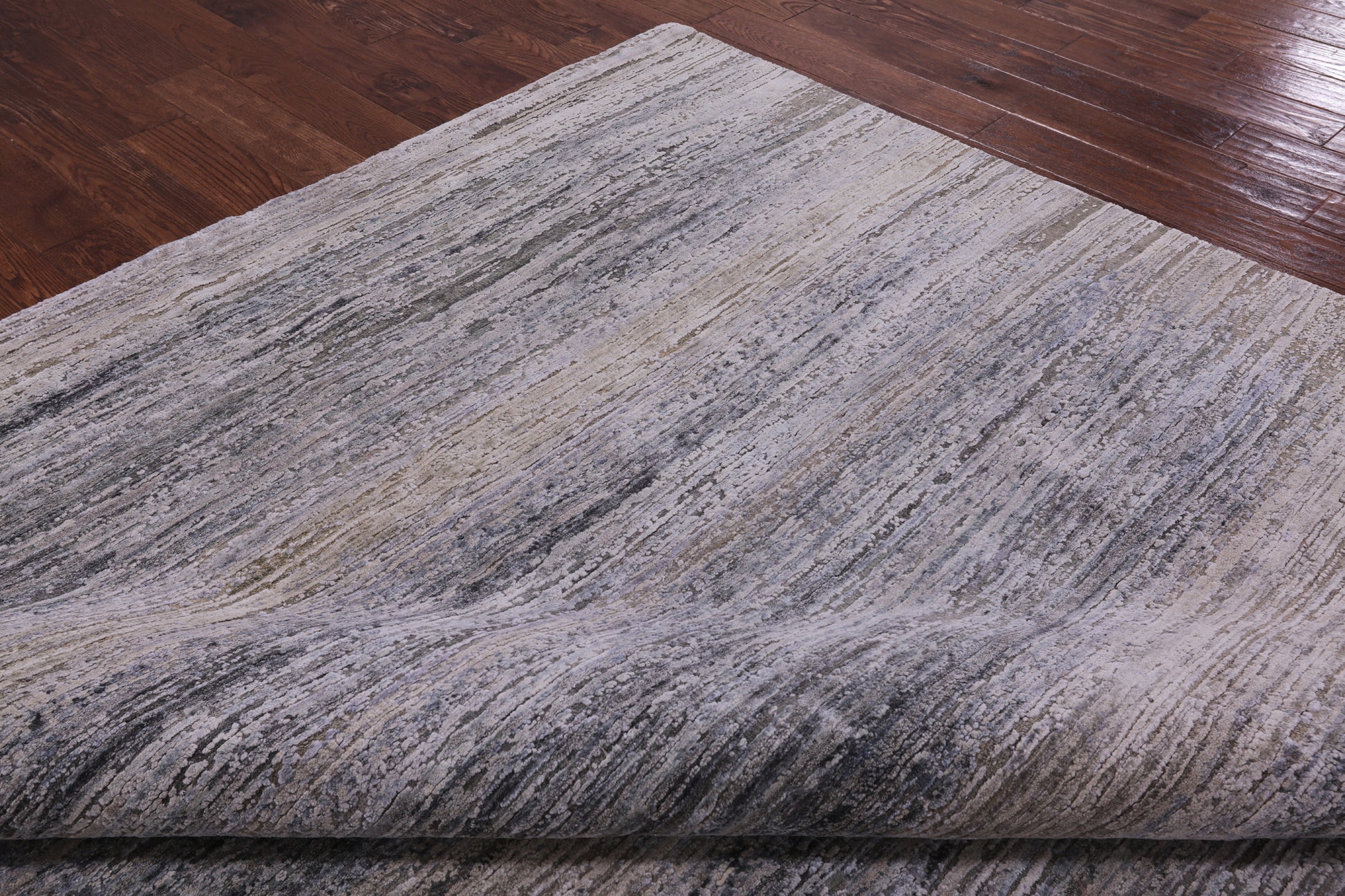 Contemporary Hand Knotted Wool & Silk Rug - 7' 10" X 10' 0" - Golden Nile