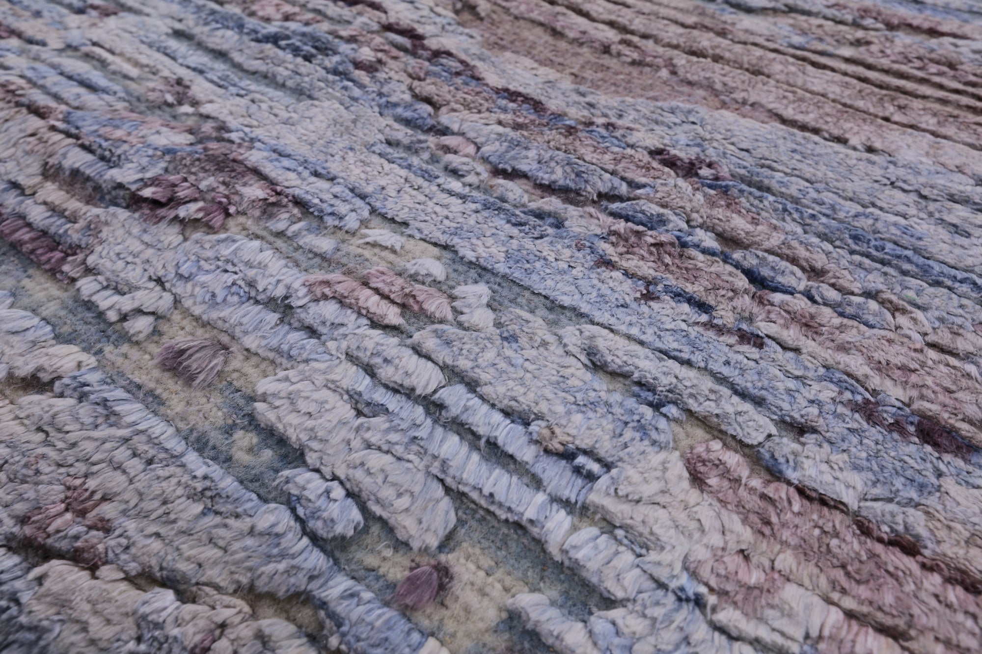 Contemporary Hand Knotted Wool & Silk Rug - 8' 11" X 12' 0" - Golden Nile