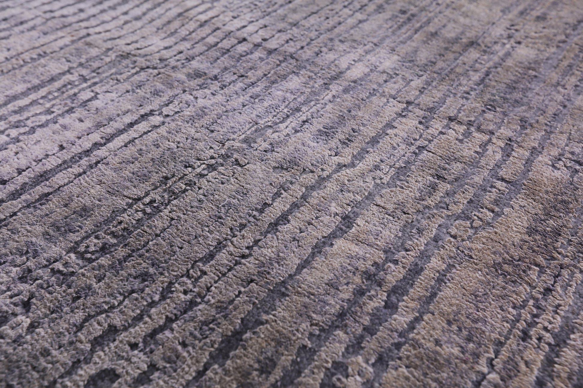 Abstract Modern Hand Knotted Wool & Silk Rug - 8' 11" X 11' 11" - Golden Nile