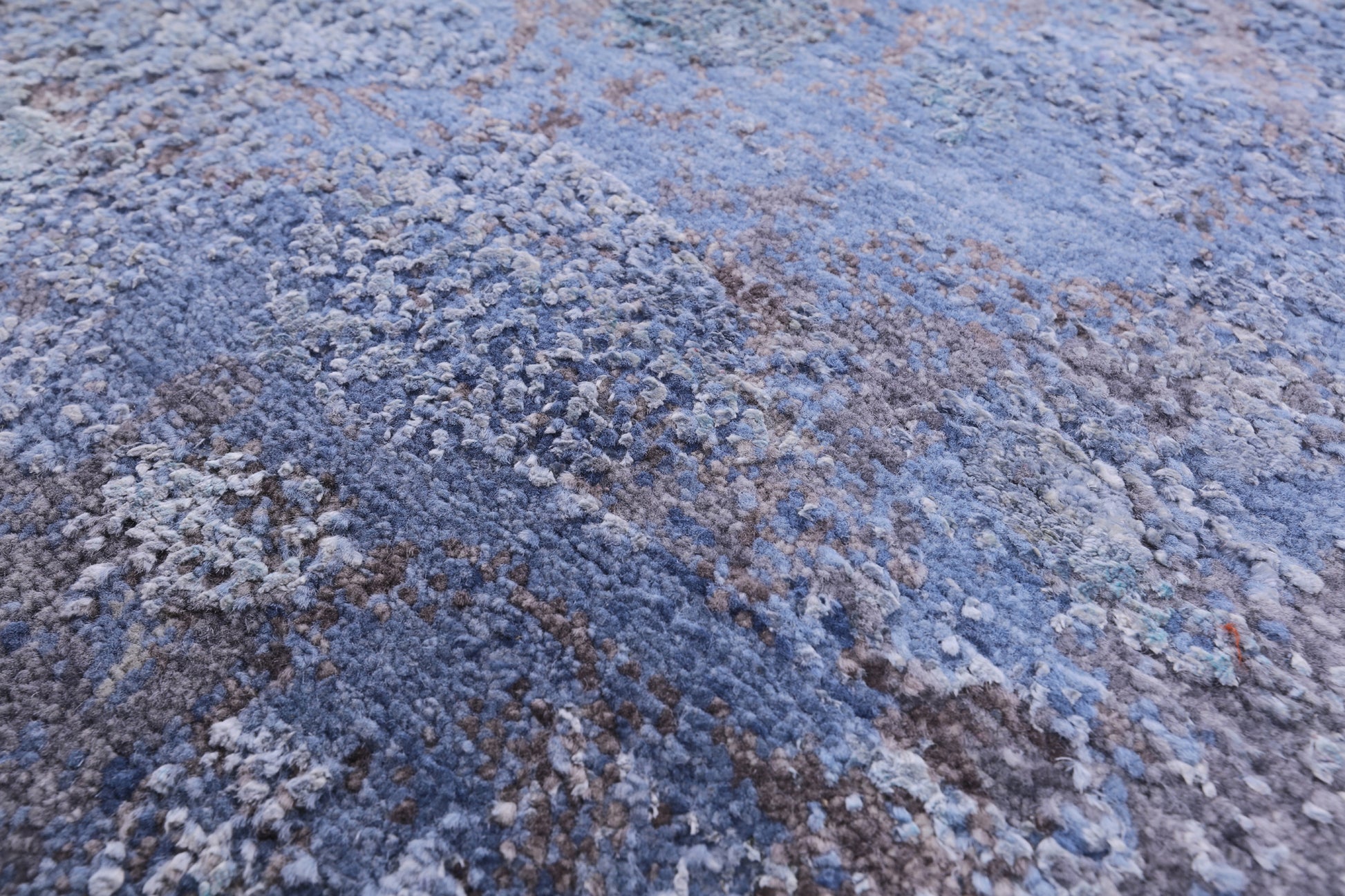 Abstract Contemporary Hand Knotted Wool & Silk Rug - 7' 11" X 10' 0" - Golden Nile