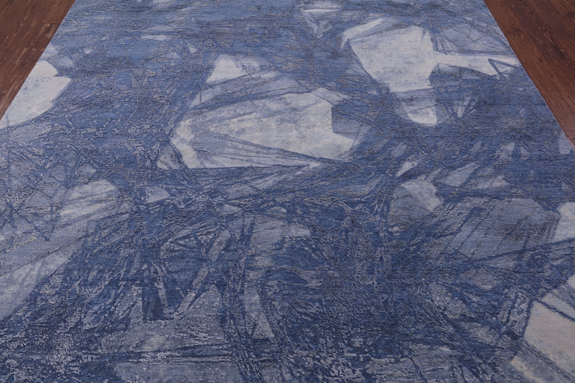 Abstract Modern Hand Knotted Wool & Silk Rug - 7' 11" X 10' 0" - Golden Nile