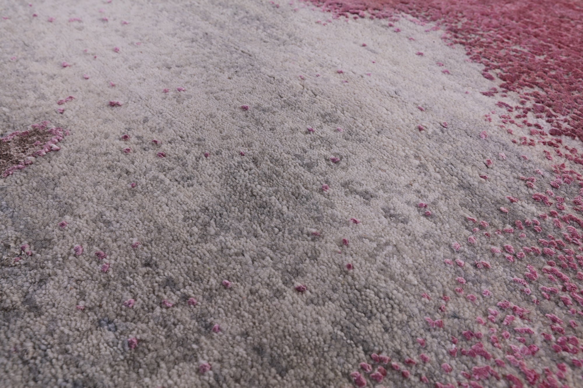 Abstract Modern Hand Knotted Wool & Silk Rug - 8' 1" X 10' 3" - Golden Nile