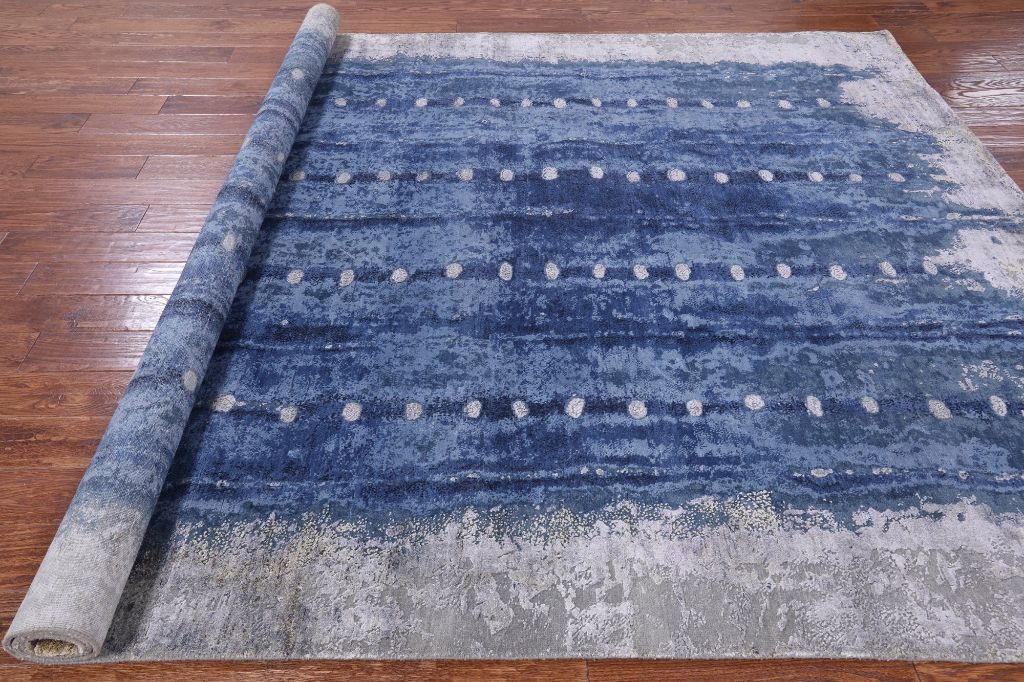 Abstract Modern Hand Knotted Wool & Silk Rug - 7' 10" X 10' 1" - Golden Nile