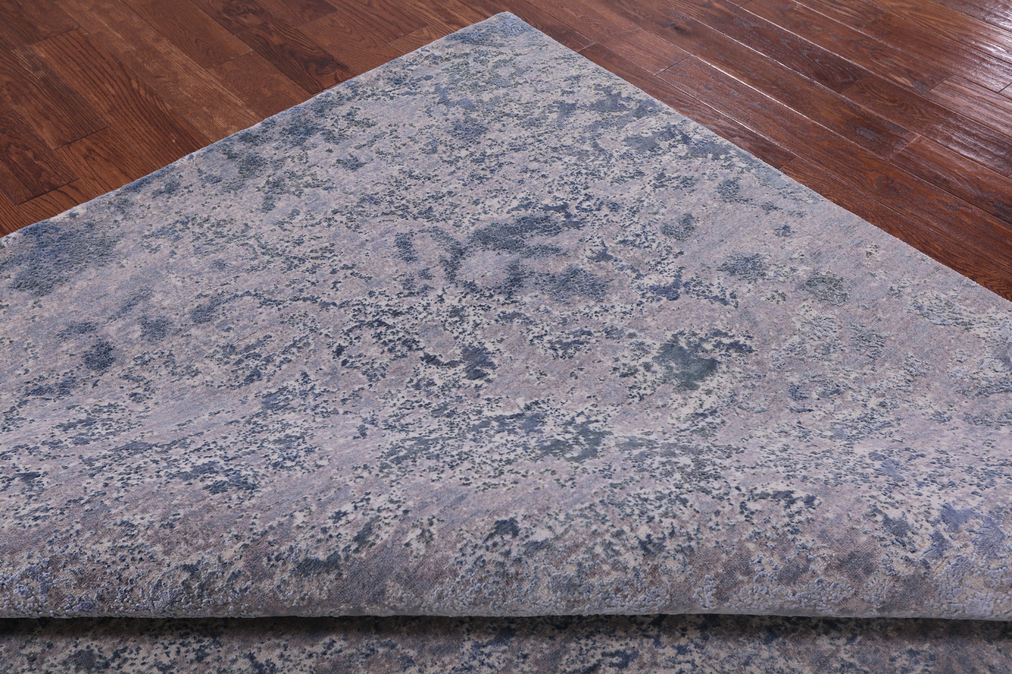 Abstract Modern Hand Knotted Wool & Silk Rug - 7' 11" X 10' 1" - Golden Nile