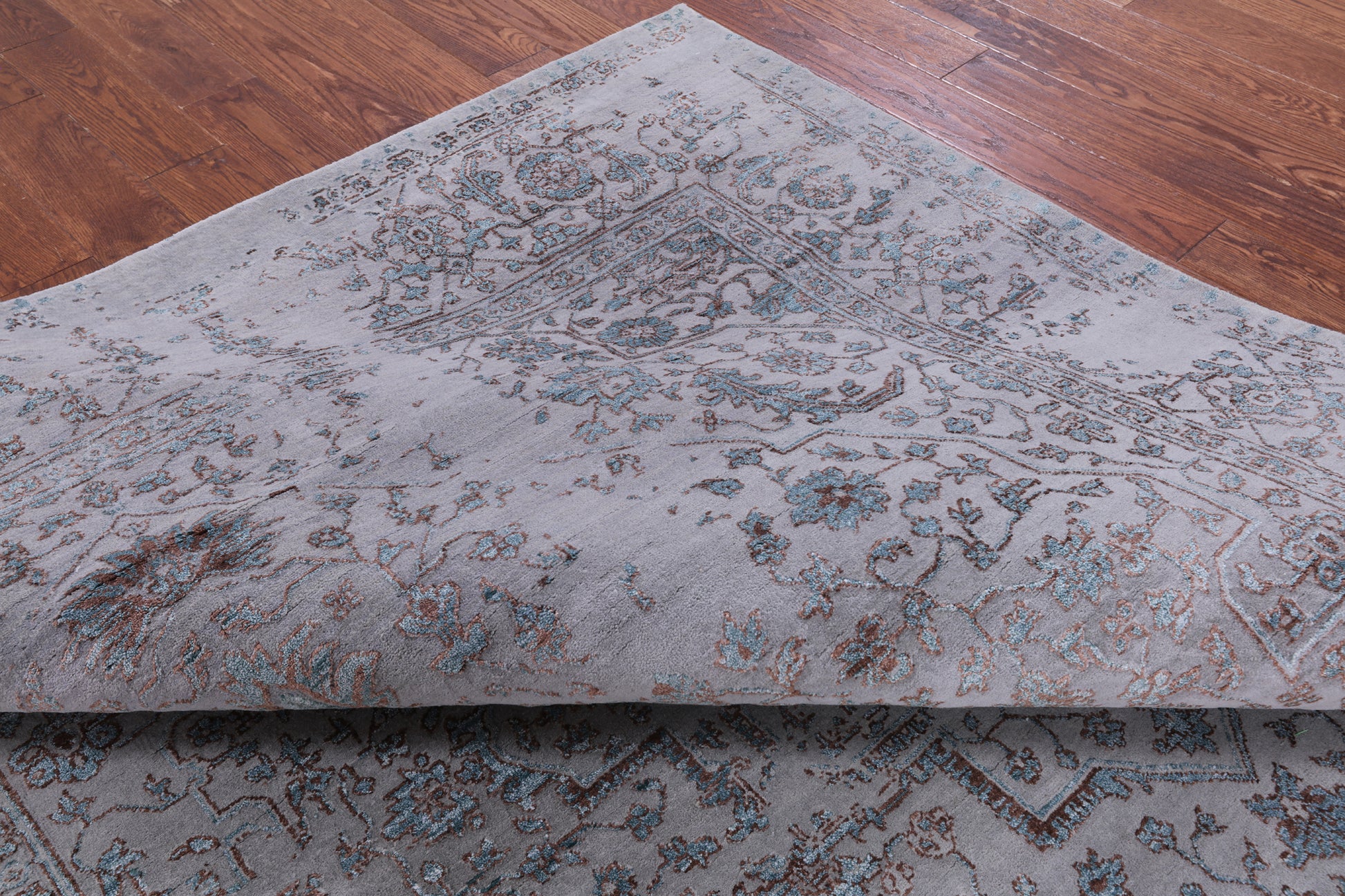 Grey Persian Heriz Serapi Hand Knotted Wool & Silk Rug - 8' 0" X 10' 6" - Golden Nile