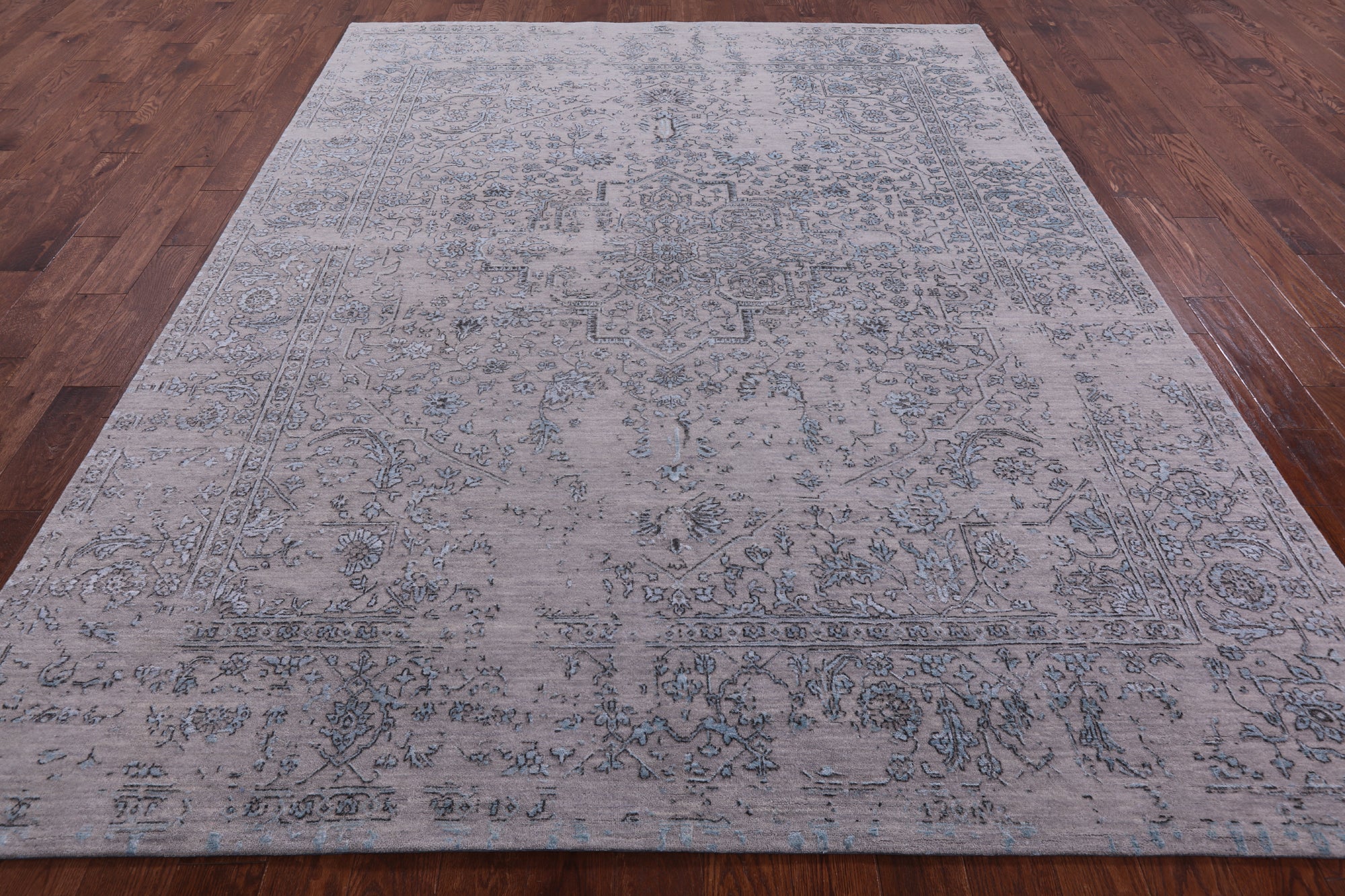 Grey Persian Heriz Serapi Handmade Wool & Silk Rug - 8' 1" X 10' 1" - Golden Nile