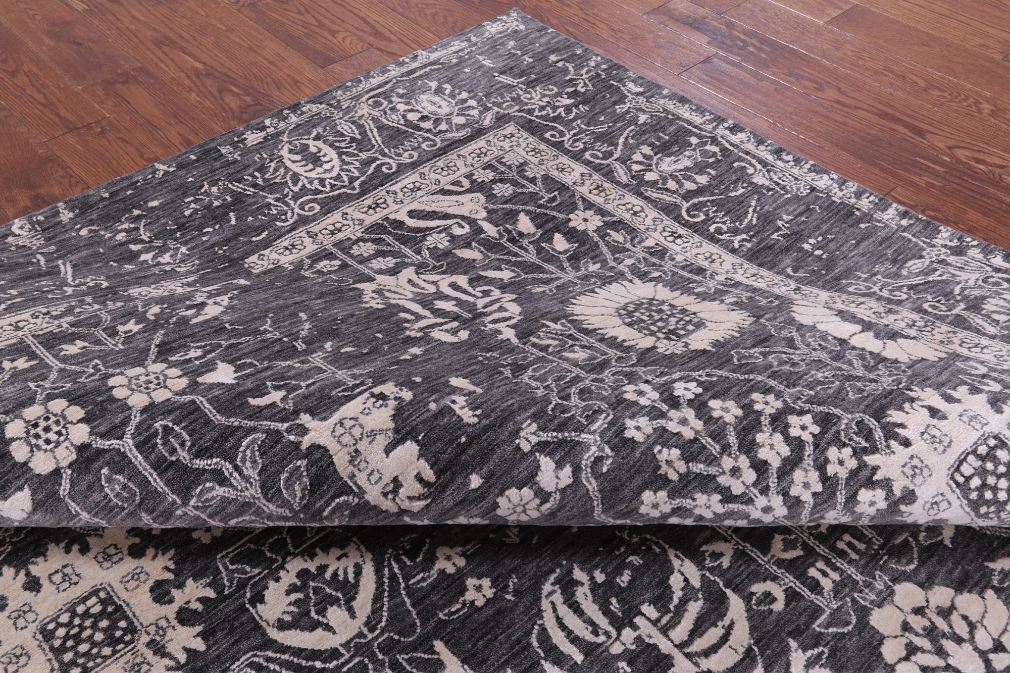Grey Persian Hand Knotted Wool & Silk Rug - 8' 1" X 10' 3" - Golden Nile