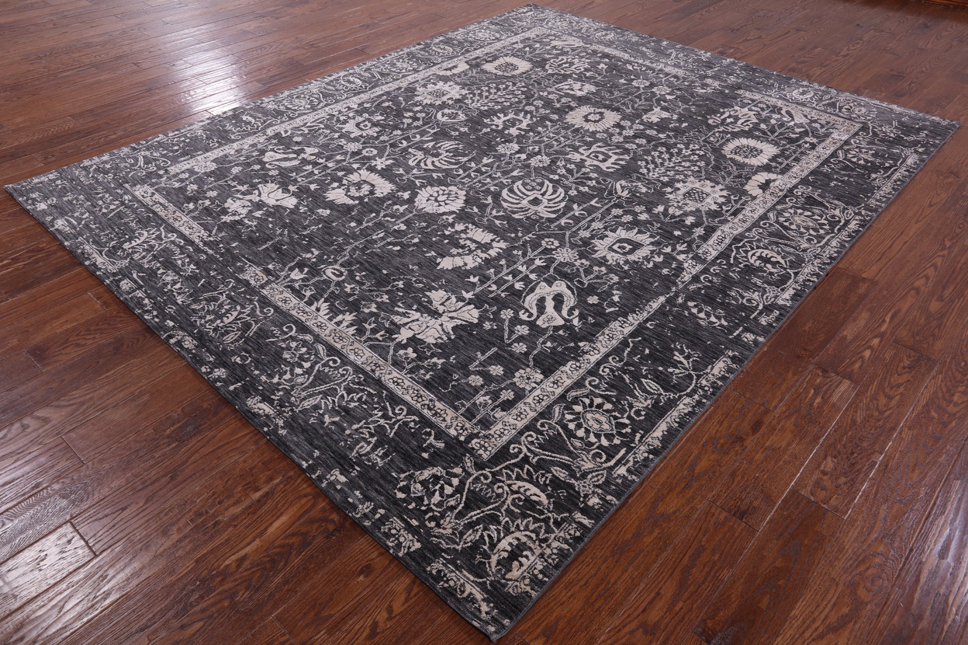 Grey Persian Hand Knotted Wool & Silk Rug - 8' 1" X 10' 3" - Golden Nile