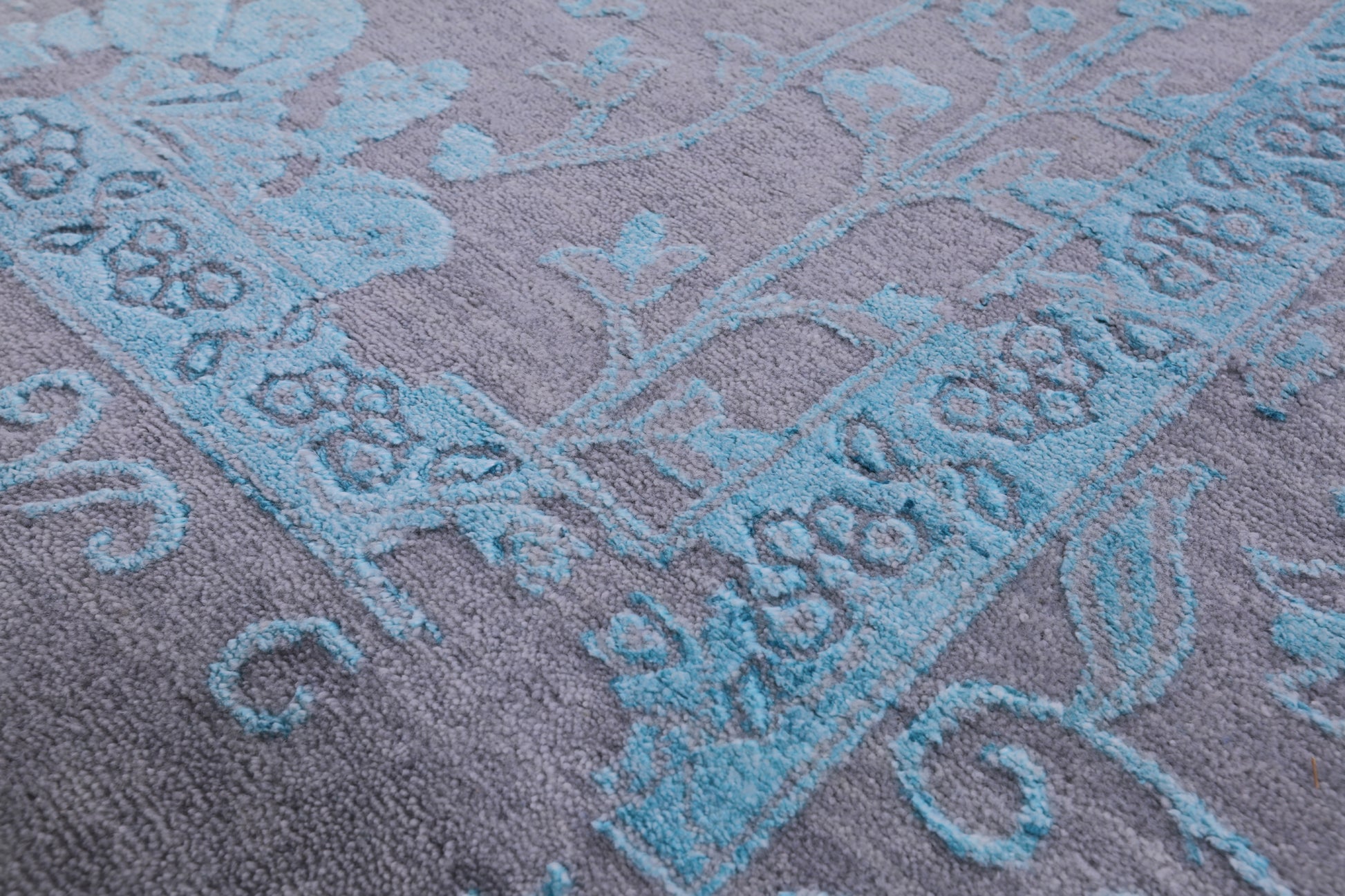 Grey Persian Hand Knotted Wool & Silk Rug - 10' 1" X 14' 4" - Golden Nile