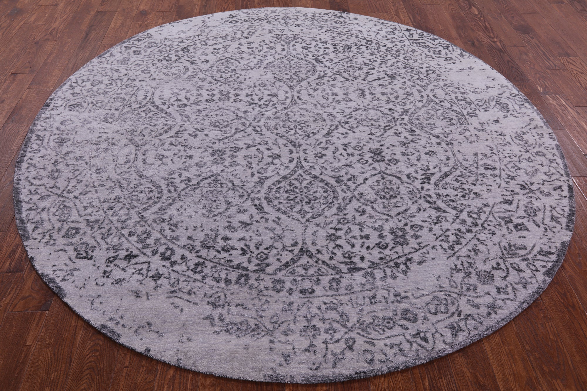 Grey Round Persian Hand Knotted Wool & Silk Rug - 8' 1" X 8' 1" - Golden Nile