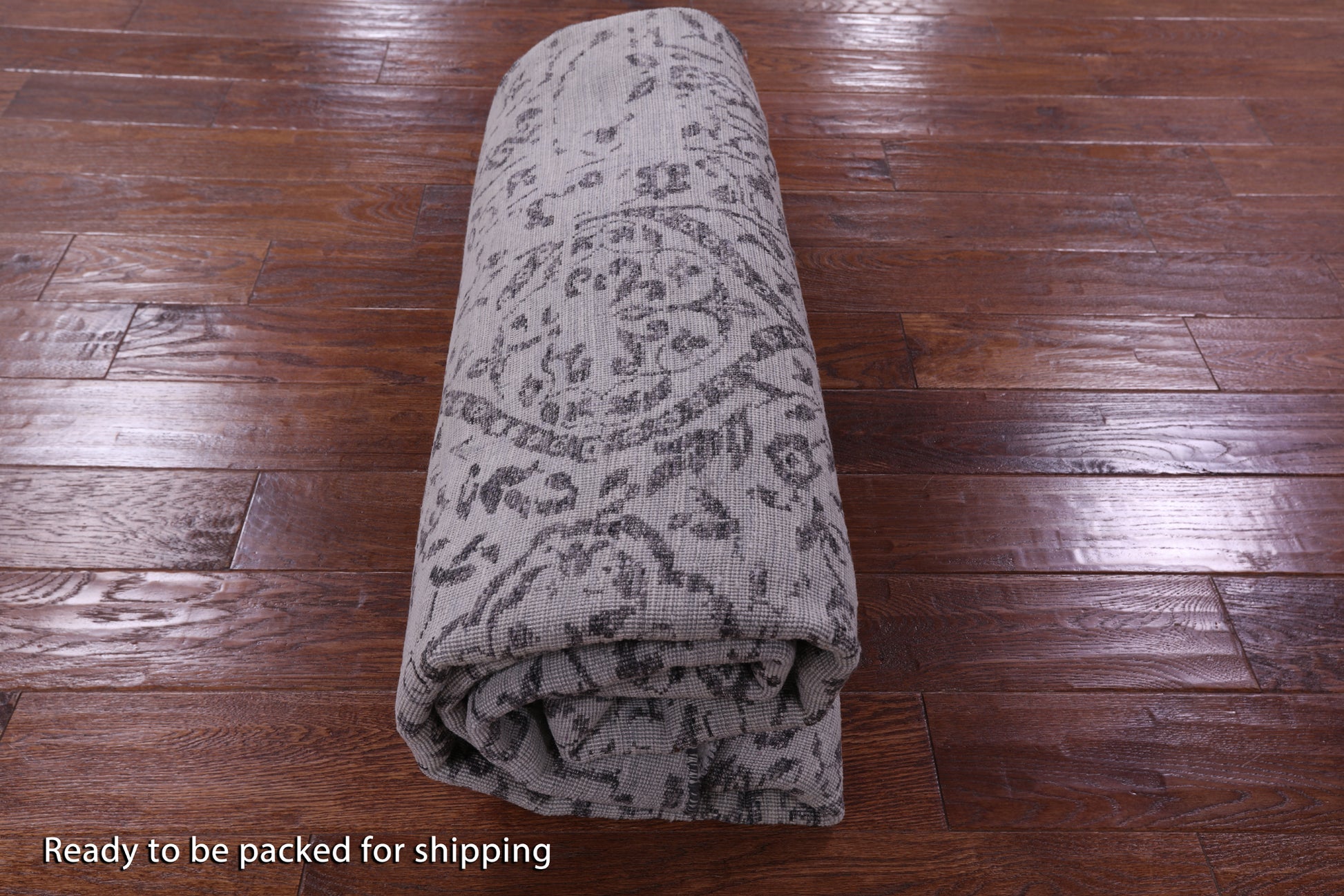 Grey Round Persian Hand Knotted Wool & Silk Rug - 8' 1" X 8' 1" - Golden Nile