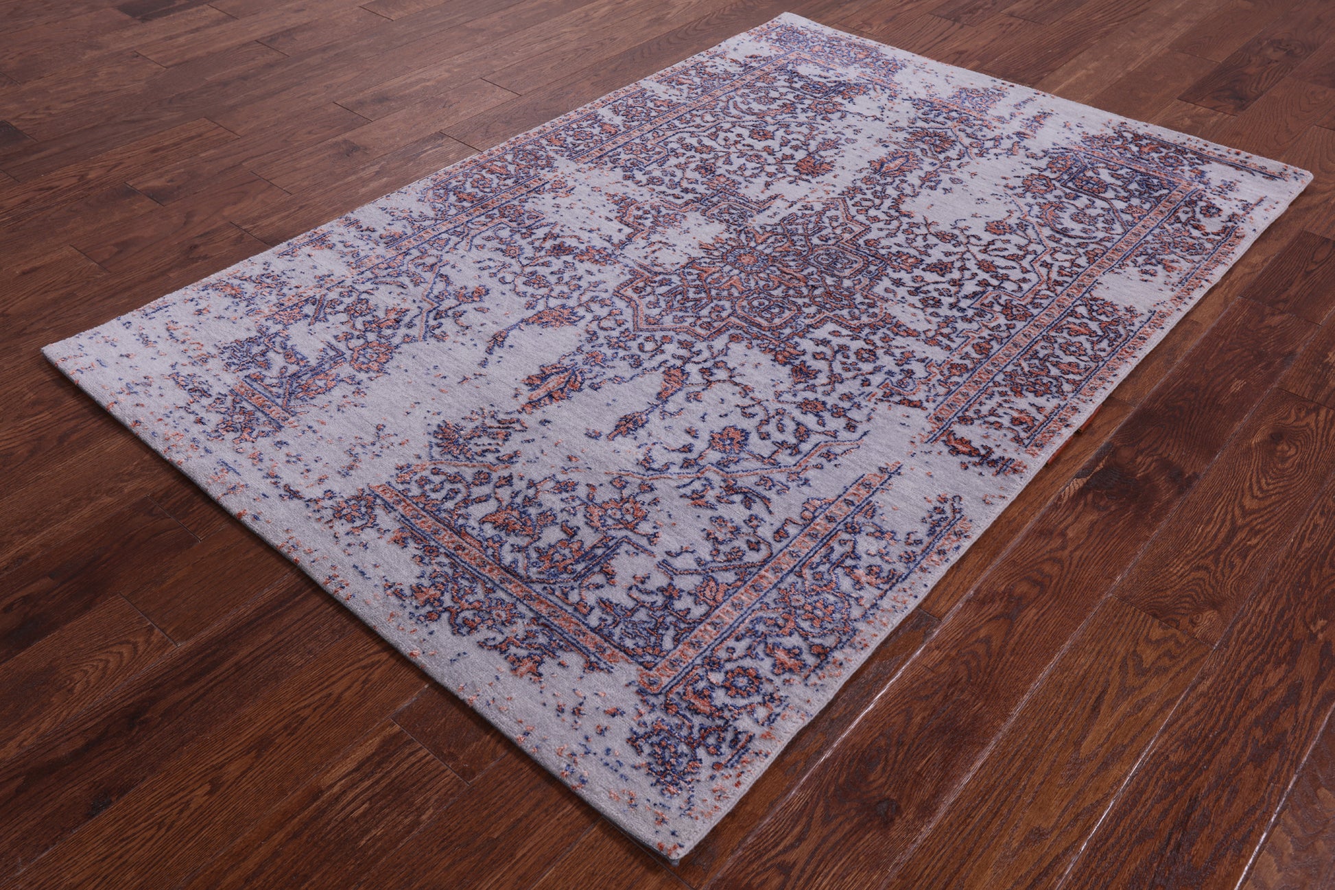 Grey Persian Heriz Serapi Hand Knotted Wool & Silk Rug - 4' 0" X 6' 0" - Golden Nile