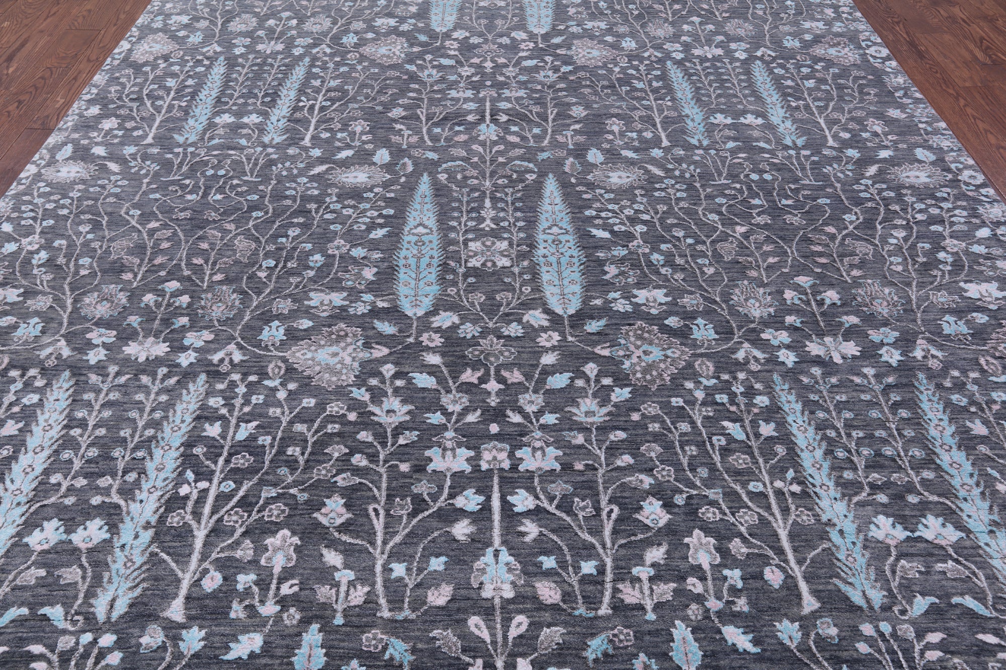 Grey Persian Ziegler Hand Knotted Wool & Silk Rug - 8' 10" X 11' 10" - Golden Nile