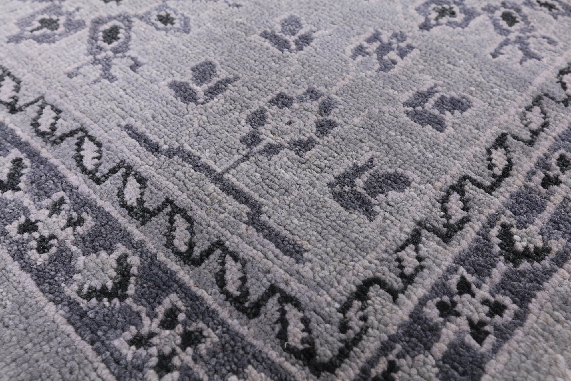 Turkish Oushak Hand Knotted Wool Rug - 8' 3" X 9' 11" - Golden Nile
