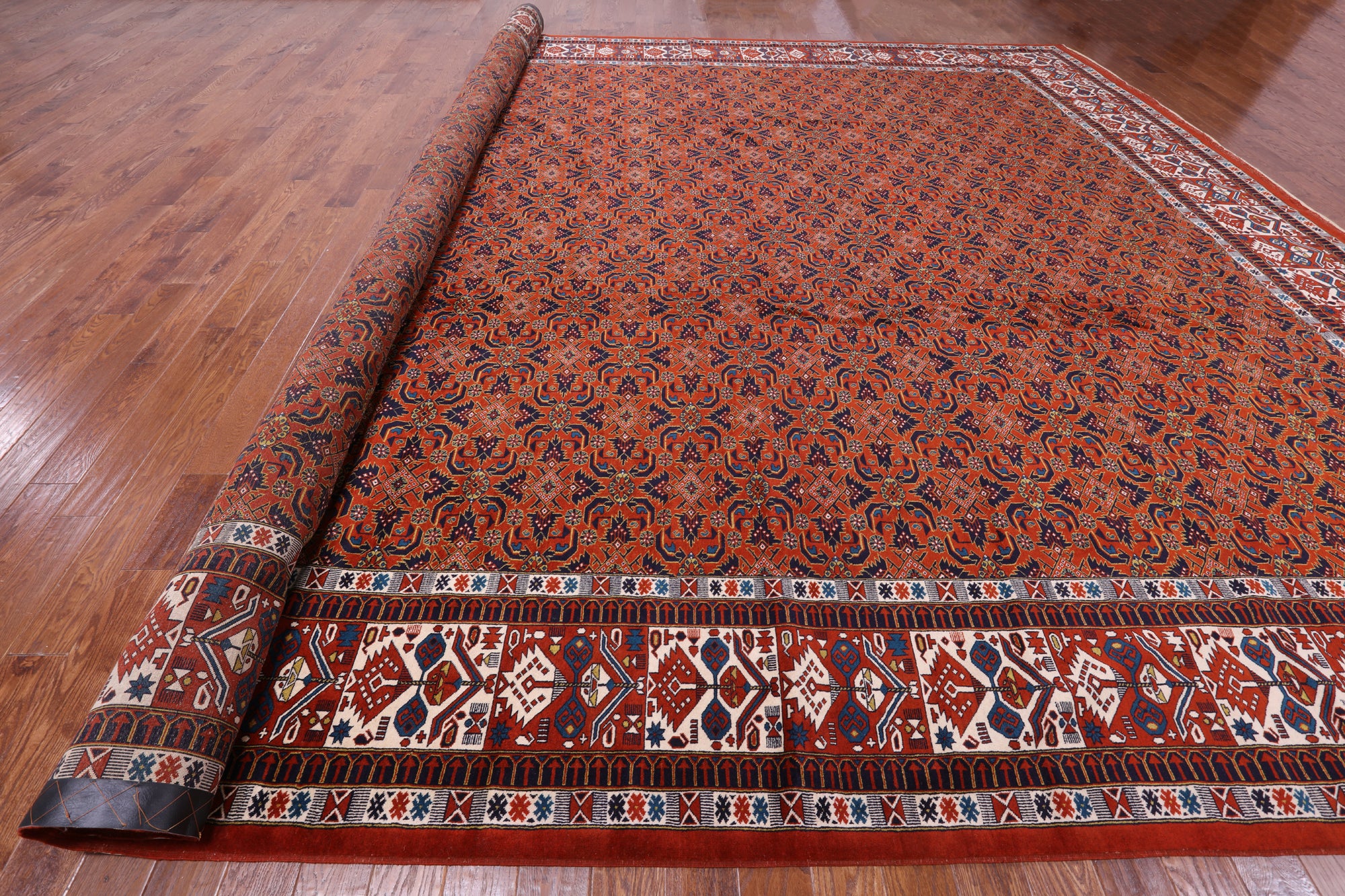 Fine Persian Bijar Hand Knotted Wool On Wool Rug - 15' 8" X 25' 5" - Golden Nile