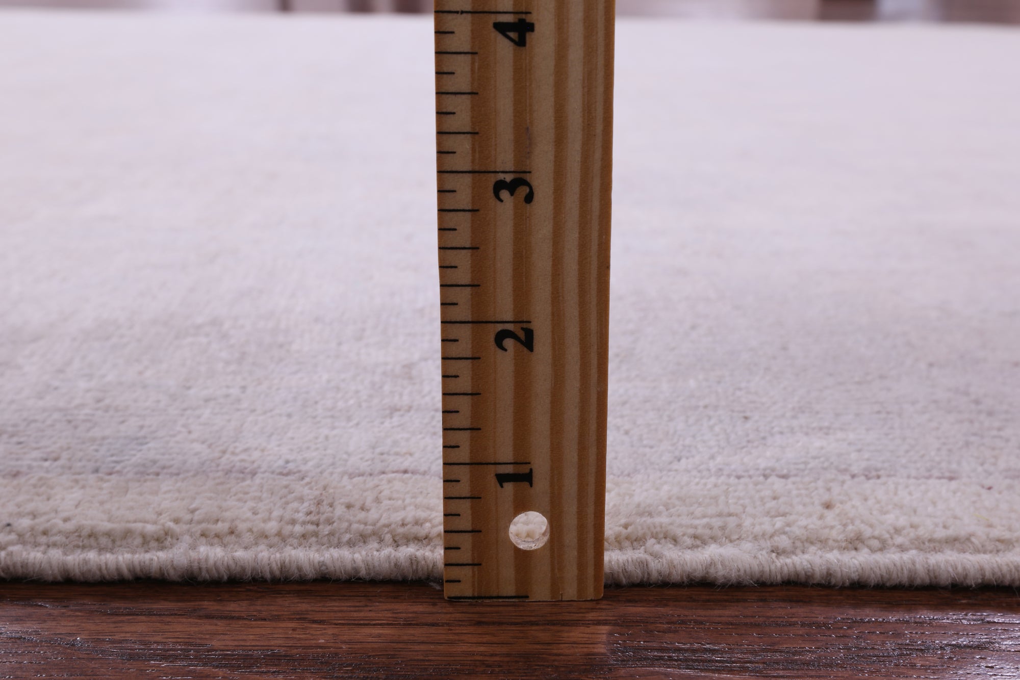 White Wash Peshawar Hand Knotted Wool Rug - 6' 0" X 9' 2" - Golden Nile