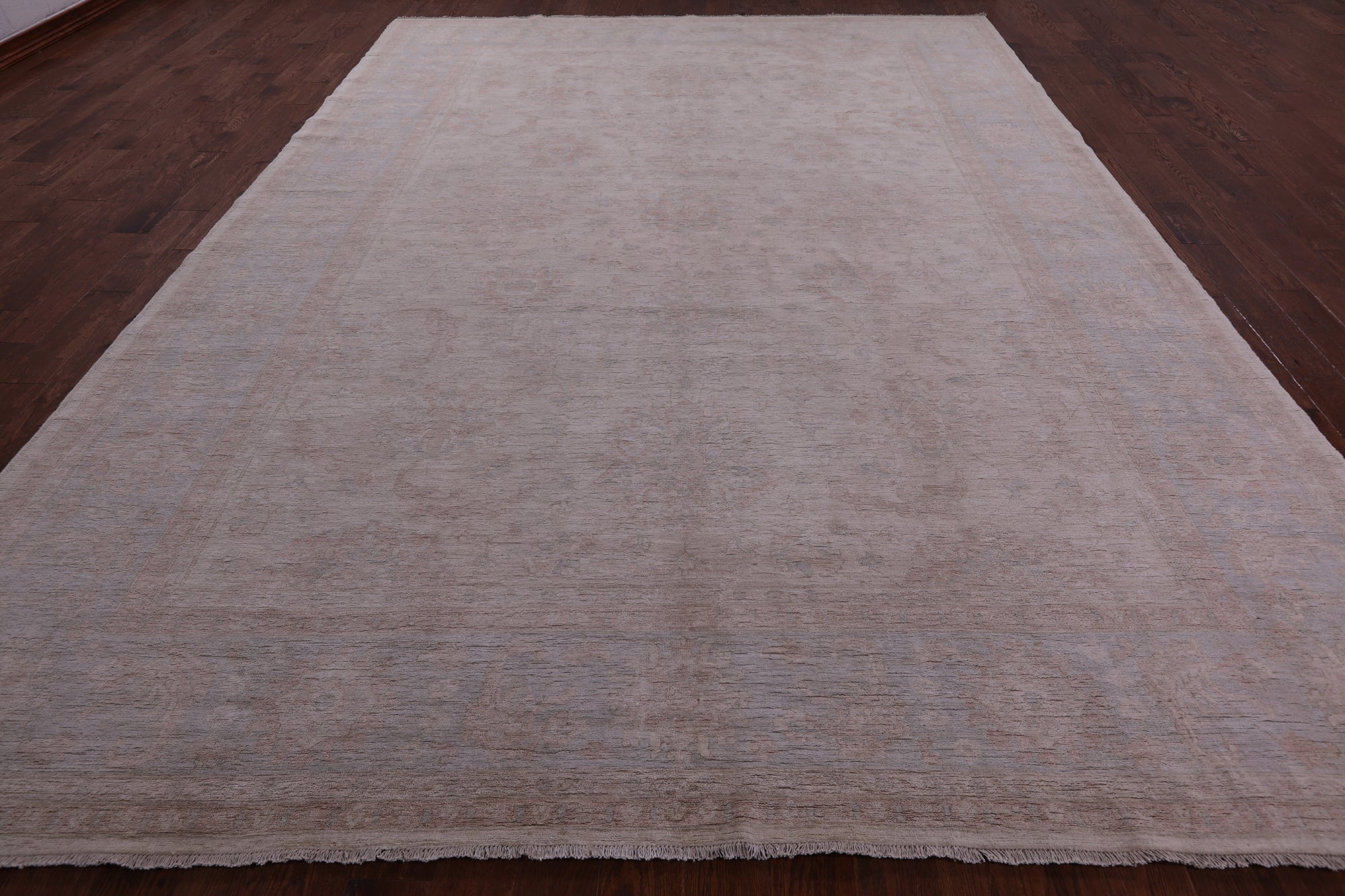 Ivory White Wash Peshawar Hand Knotted Wool Rug - 10' 0" X 13' 8" - Golden Nile