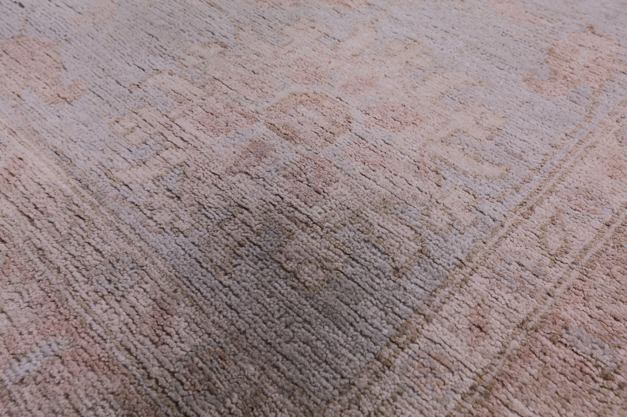 Ivory White Wash Peshawar Hand Knotted Wool Rug - 10' 0" X 13' 8" - Golden Nile