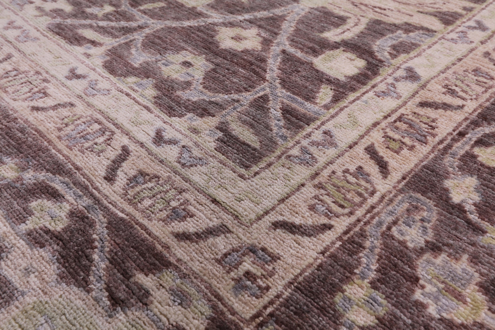 Peshawar Handmade Wool Rug - 8' 11" X 11' 9" - Golden Nile