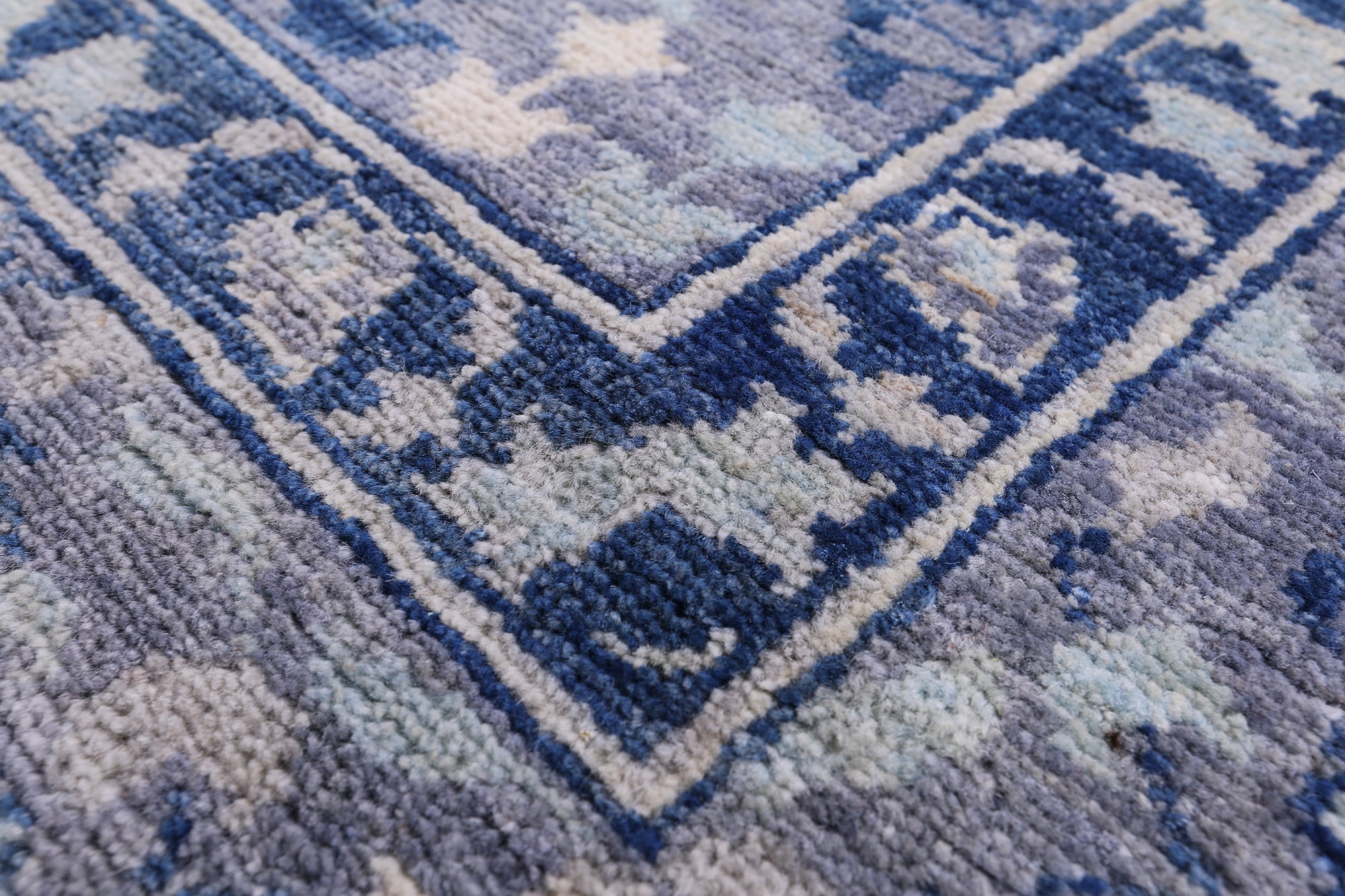 Geometric Persian Mamluk Hand Knotted Wool Rug - 8' 10" X 11' 7" - Golden Nile