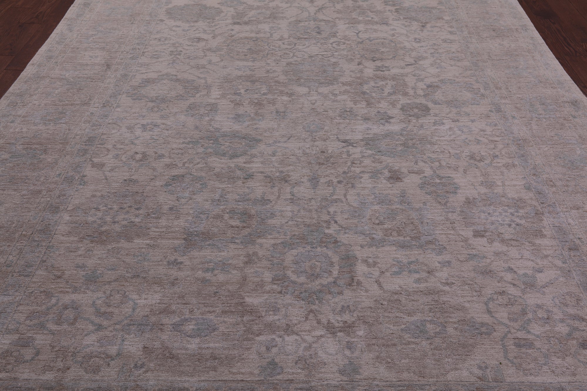 Ivory White Wash Peshawar Hand Knotted Wool Rug - 8' 9" X 11' 8" - Golden Nile