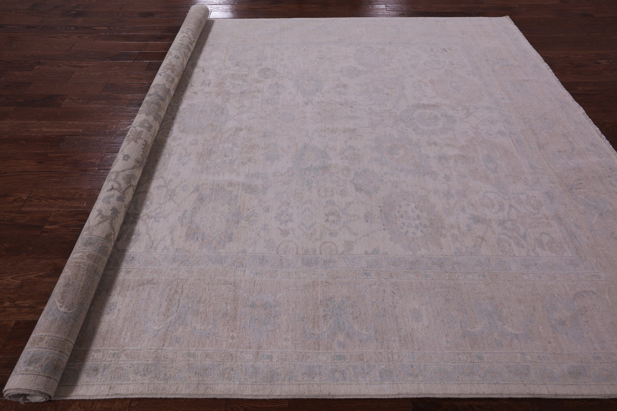 Ivory White Wash Peshawar Hand Knotted Wool Rug - 8' 9" X 11' 8" - Golden Nile