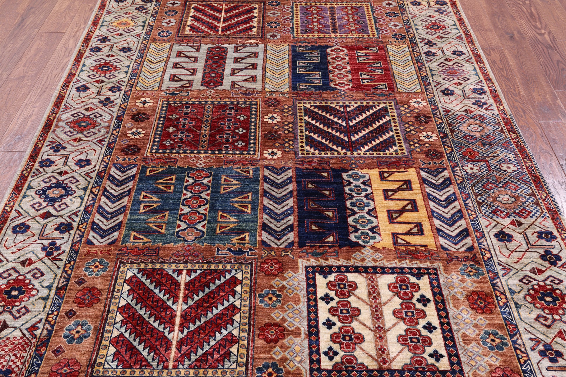 Persian Fine Serapi Hand Knotted Wool Rug - 6' 0" X 8' 10" - Golden Nile
