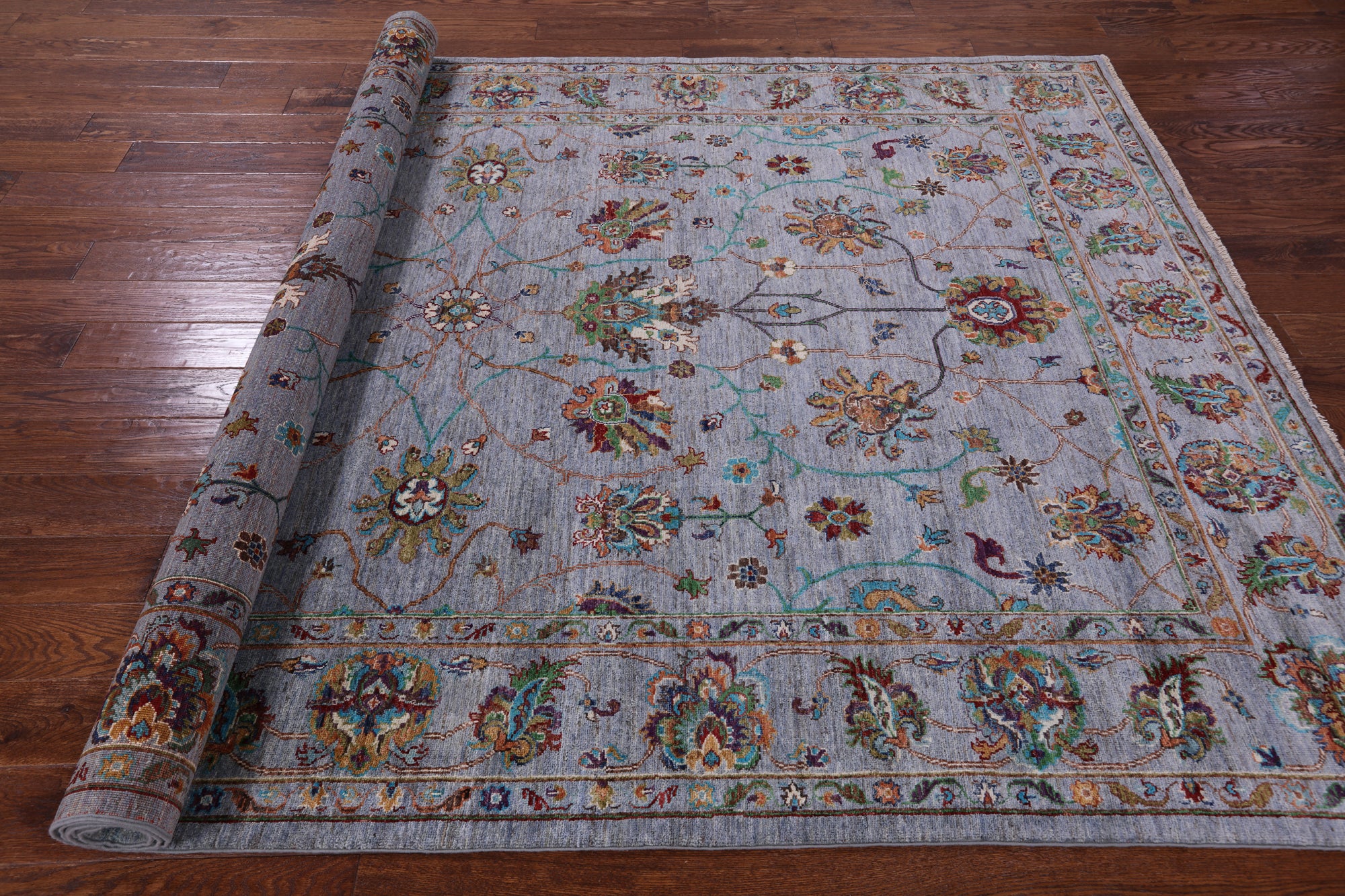 Peshawar Hand Knotted Wool Rug - 6' 9" X 10' 3" - Golden Nile