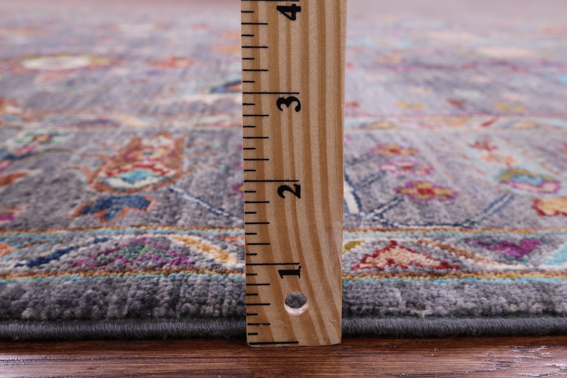Grey Peshawar Hand Knotted Wool Rug - 5' 10" X 7' 8" - Golden Nile