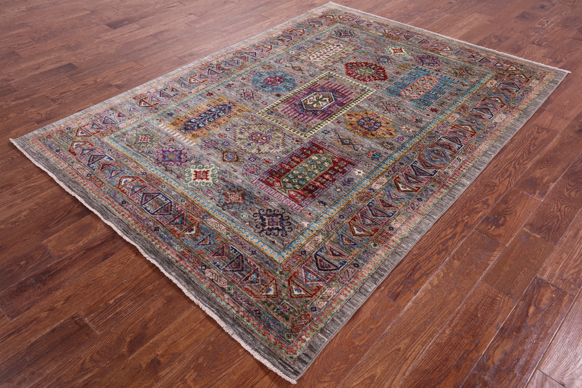 Turkmen Ersari Hand Knotted Wool Rug - 5' 9" X 8' 0" - Golden Nile