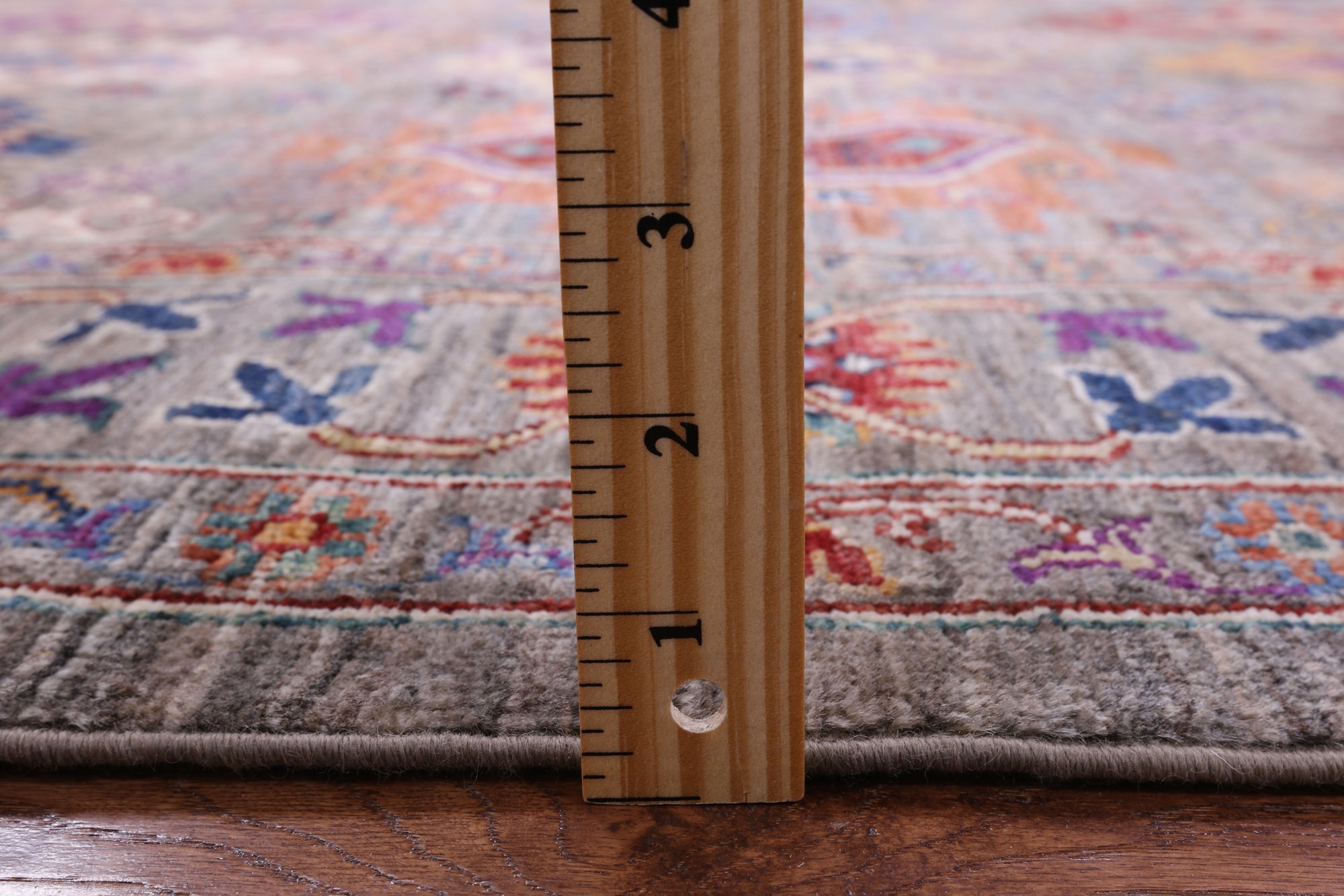 Turkmen Ersari Hand Knotted Wool Rug - 5' 9" X 8' 1" - Golden Nile